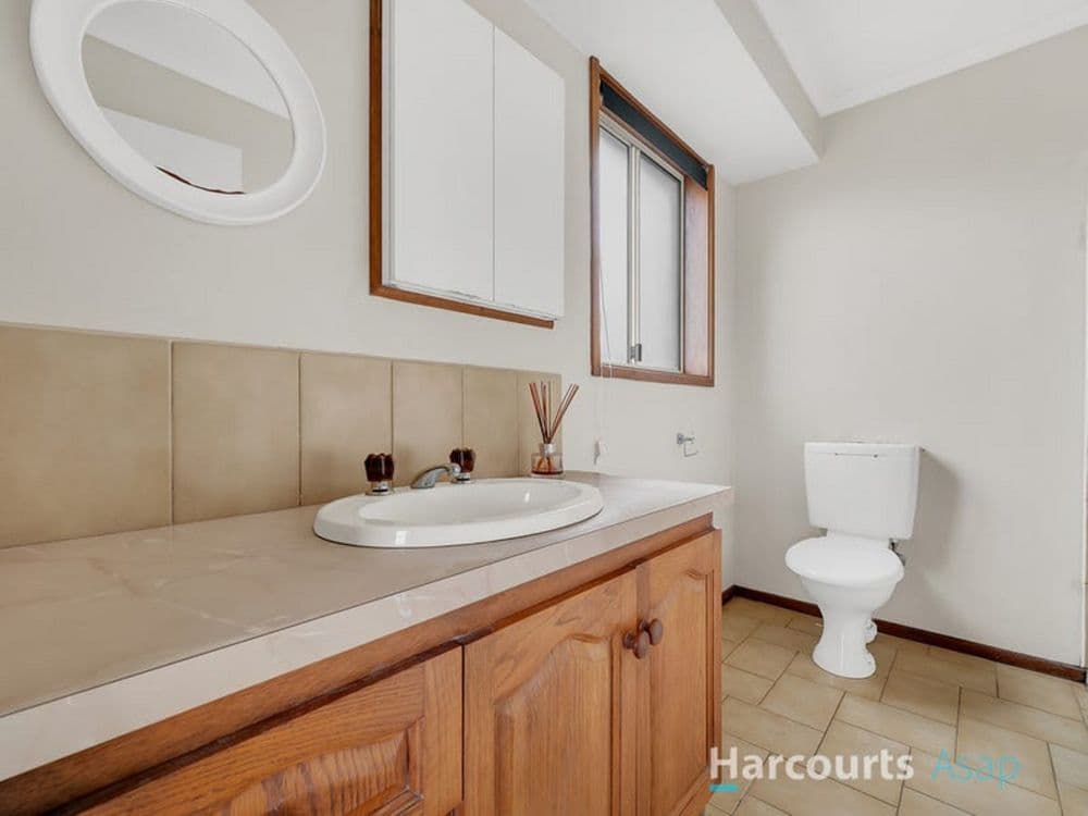 9 Hanna Drive, Endeavour Hills, VIC 3802, Endeavour Hills - Thumbnail 8