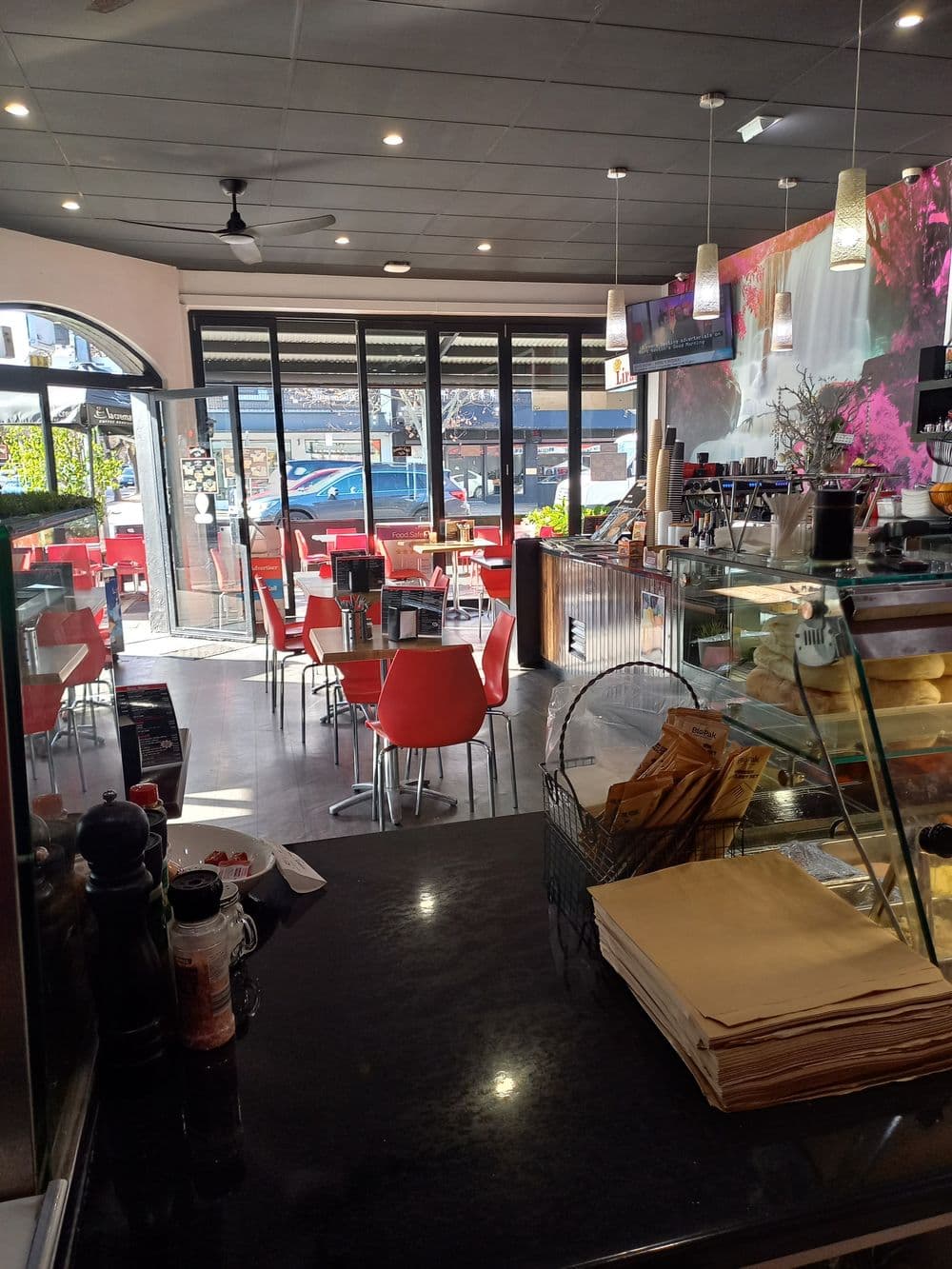 ADELAIDE SA, Adelaide - Thumbnail 2