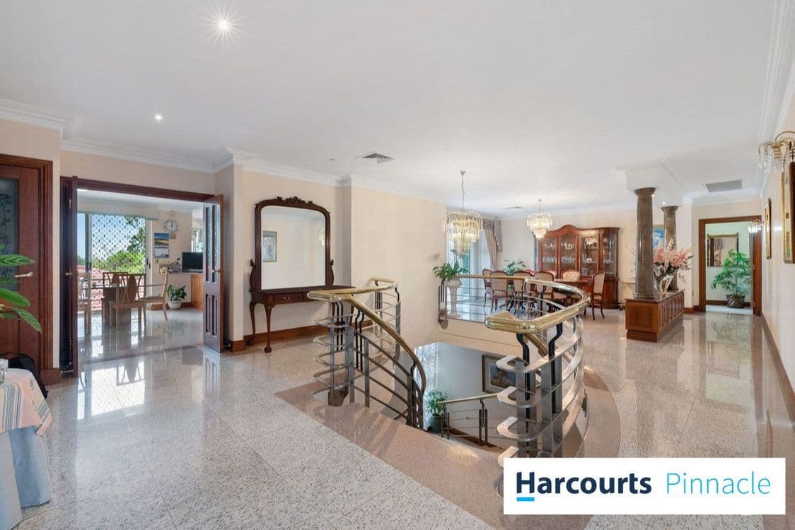 8 Stonebridge Place, Aspley, QLD 4034, Aspley - Thumbnail 8
