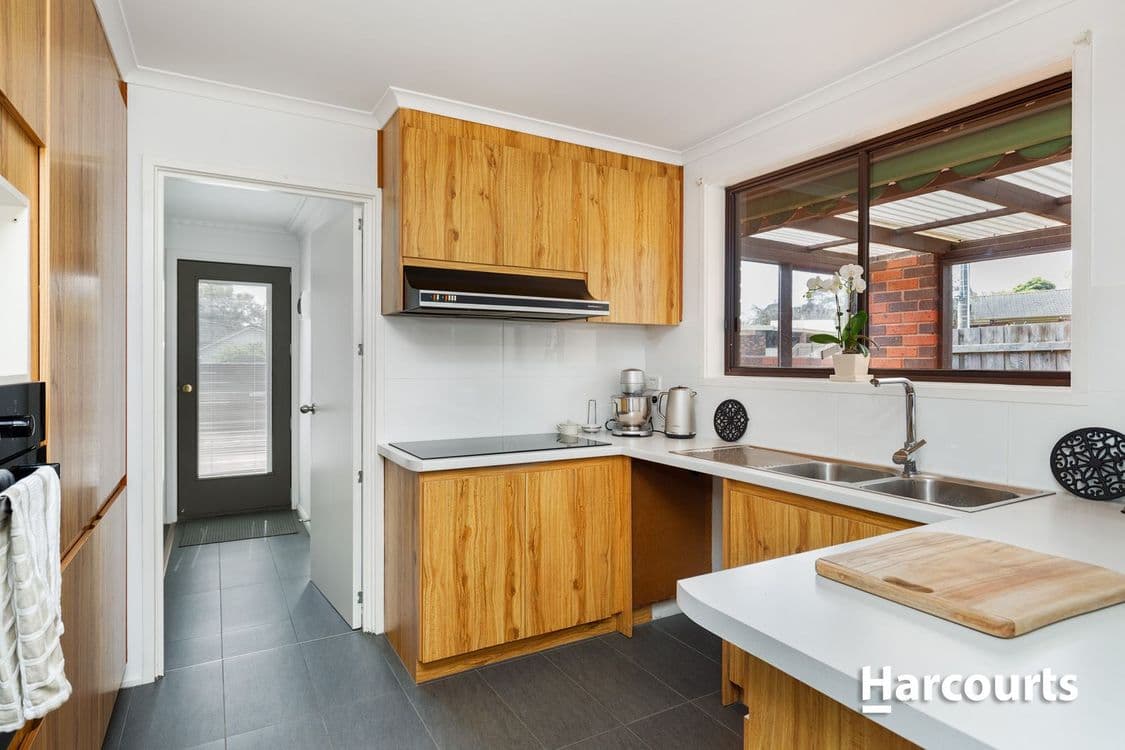 8 Rolstone Court, Narre Warren, VIC 3805, Narre Warren - Thumbnail 4