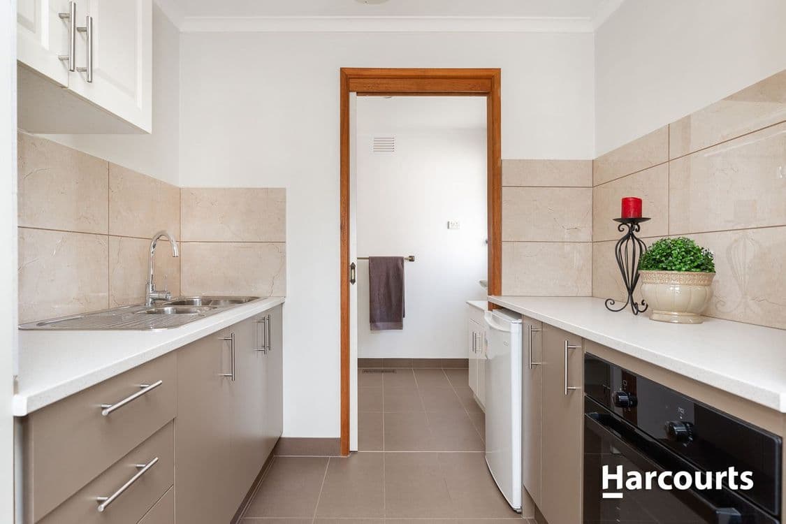 8 Rolstone Court, Narre Warren, VIC 3805, Narre Warren - Thumbnail 8