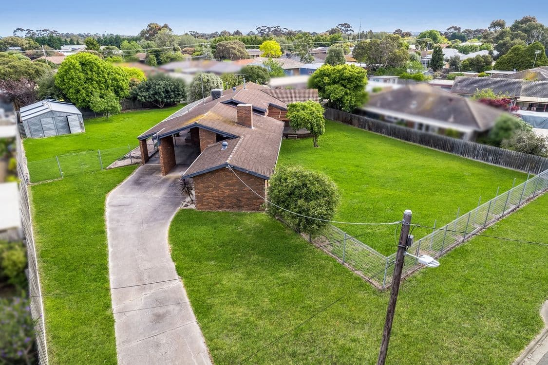 4738/72-74 McClelland Avenue, Lara, VIC 3212, Lara - Thumbnail 2