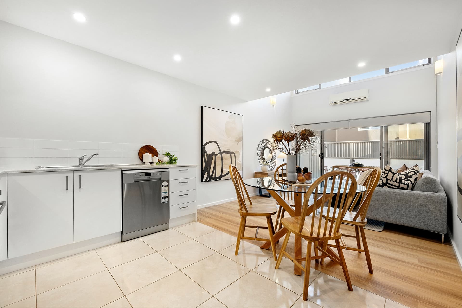3/64 Hardwick Crescent, Holt, Holt - Thumbnail 4