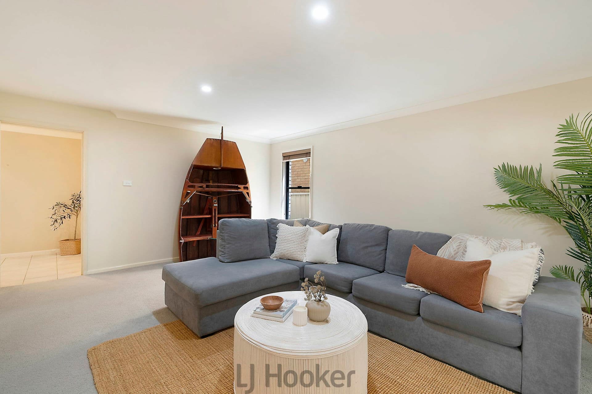 27 The Parade, Belmont, Belmont - Thumbnail 7