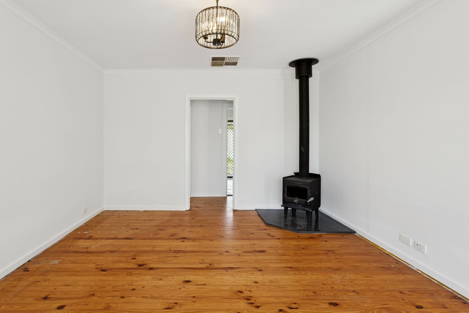 7 Michael Avenue, Modbury North, Modbury North - Thumbnail 4