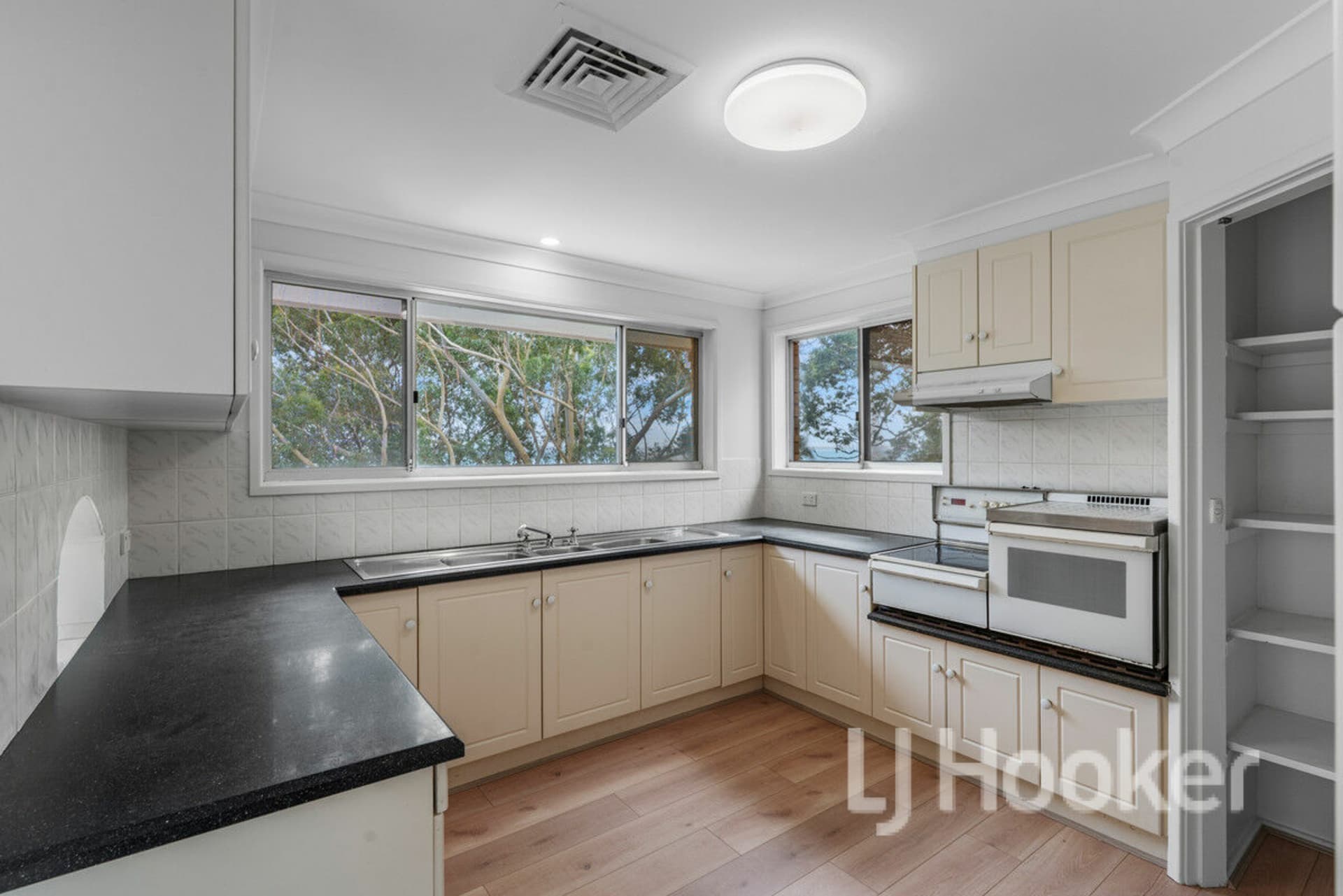 224 Elizabeth Drive, Vincentia, Vincentia - Thumbnail 6