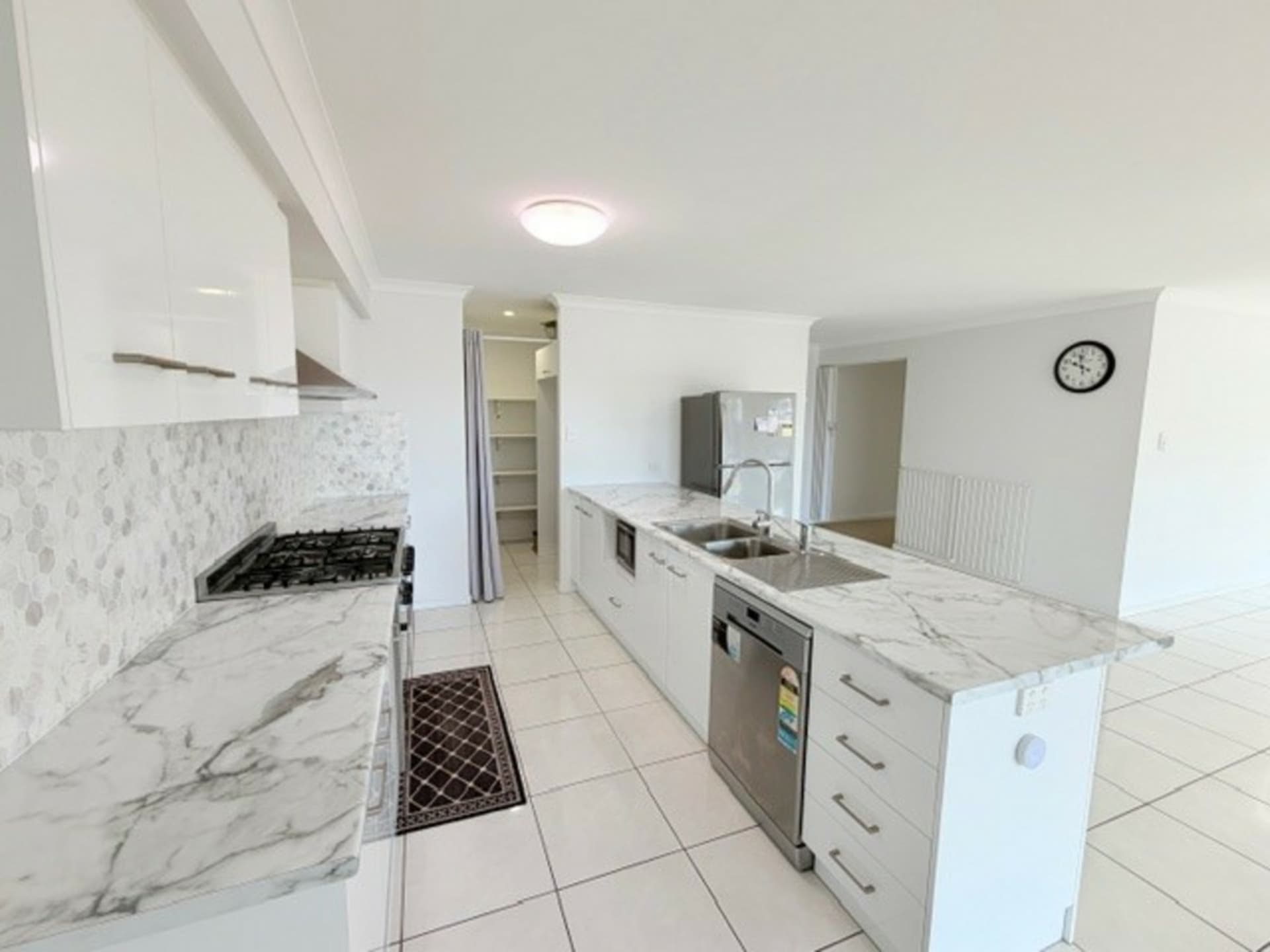 22 Bridge Street, Gayndah, Gayndah - Thumbnail 5
