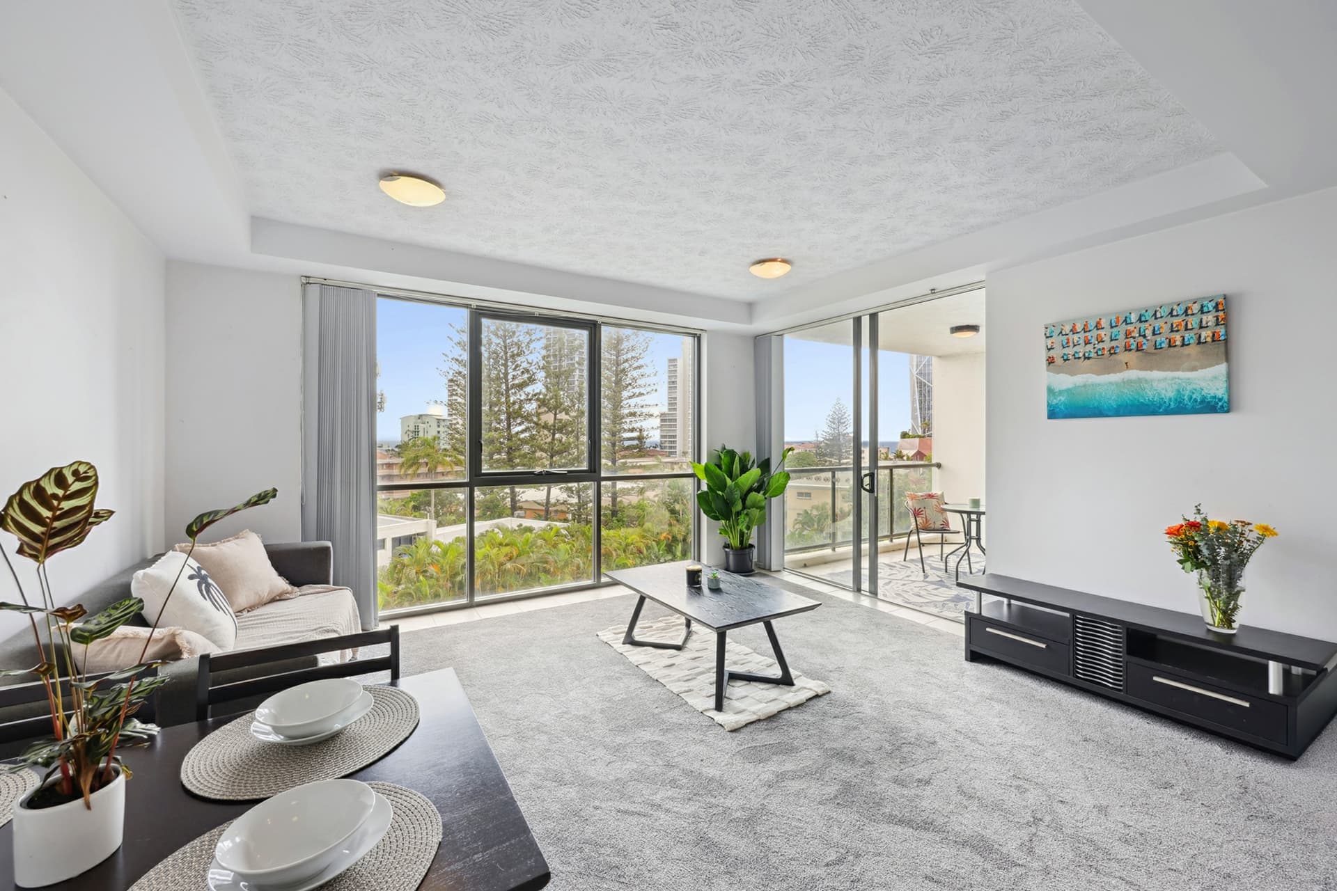 405/2865 Gold Coast Highway, Surfers Paradise, Surfers Paradise - Thumbnail 3