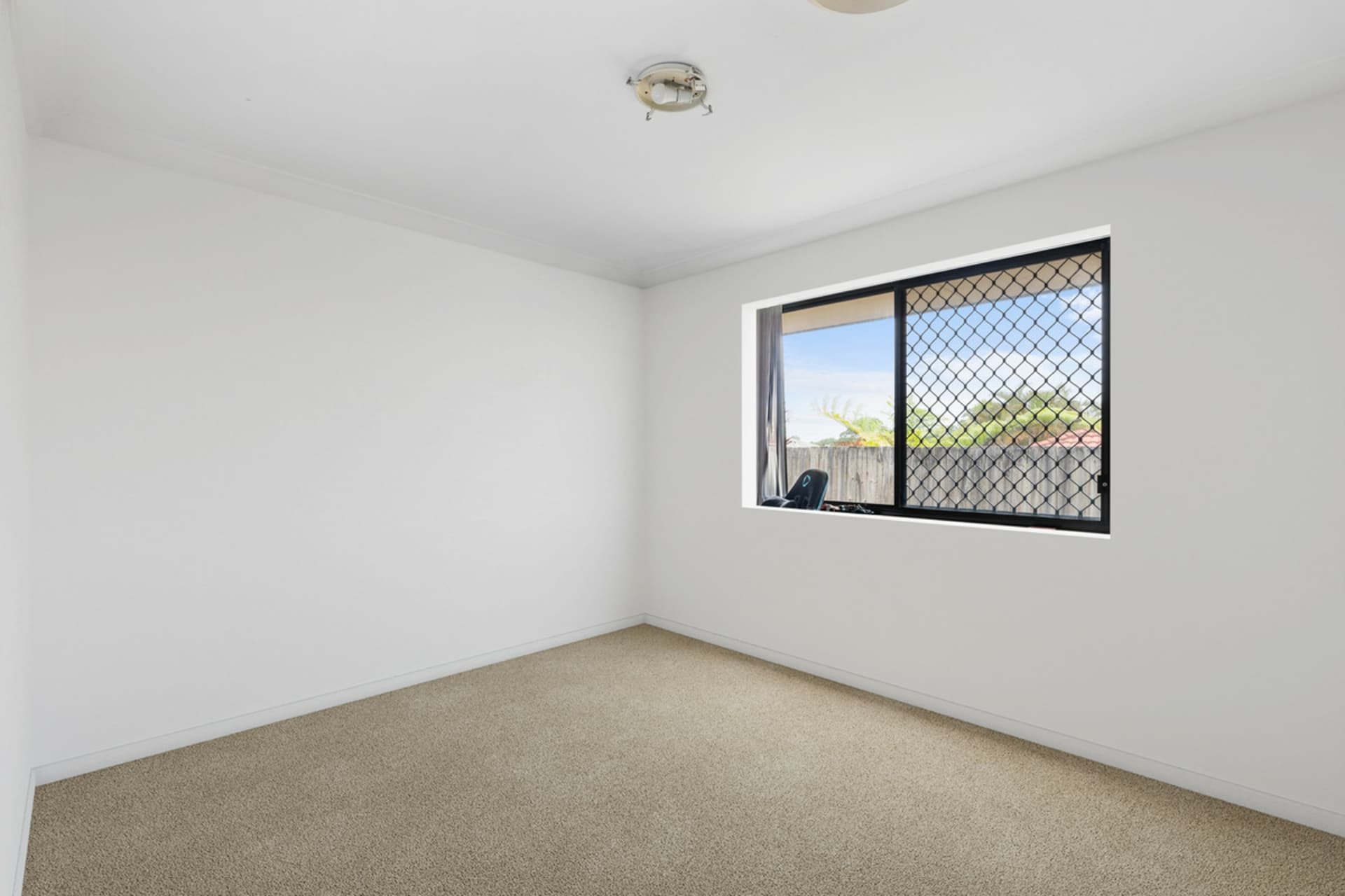 23 Attenborough Circuit, Redland Bay, Redland Bay - Thumbnail 8