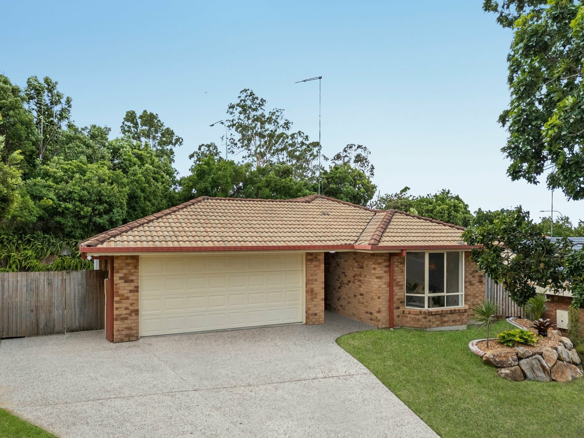 7 Glebe Place, Underwood, Underwood - Image 1