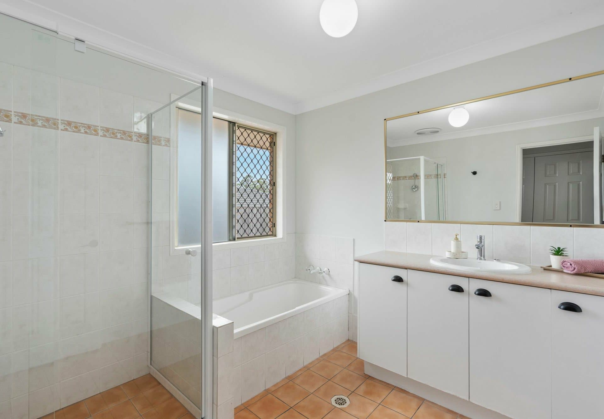 7 Glebe Place, Underwood, Underwood - Thumbnail 7