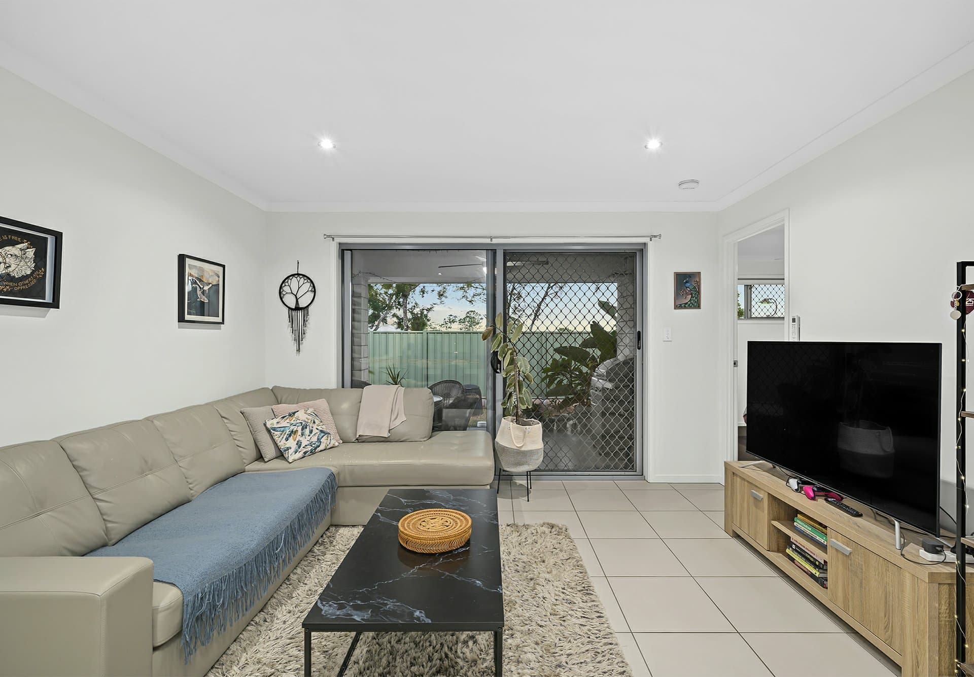34 Niels Crescent, Park Ridge, Park Ridge - Thumbnail 8