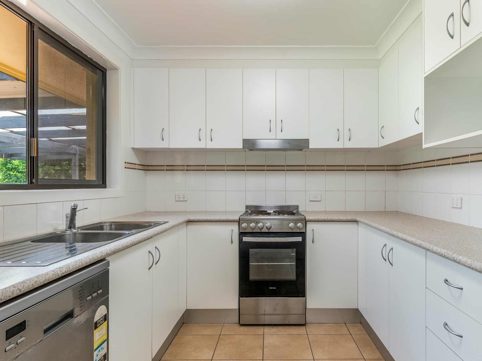 23 Robindale Drive, Wollongbar, Wollongbar - Thumbnail 5