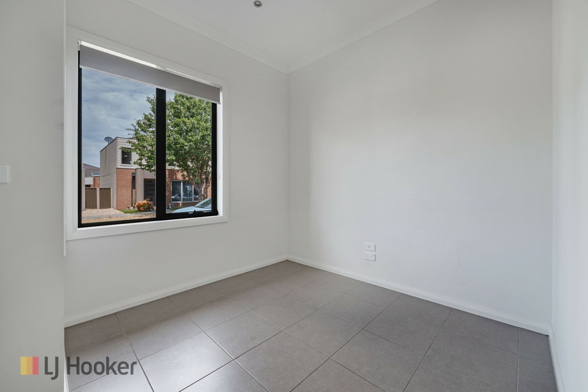 42 Brunswick Crescent, Craigieburn, Craigieburn - Thumbnail 3