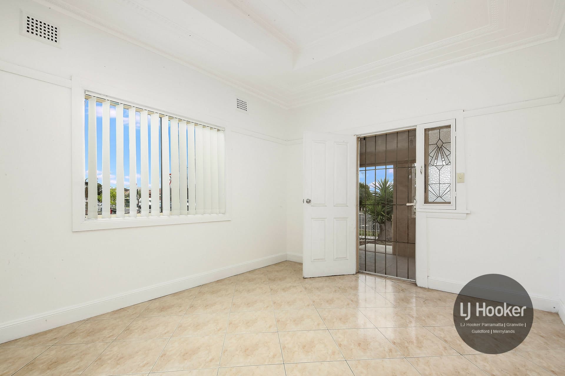 151 The Trongate, Granville, Granville - Thumbnail 7
