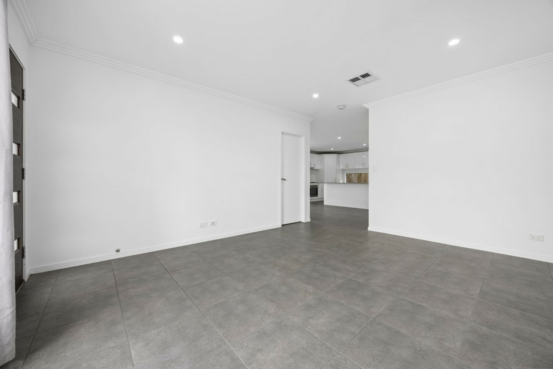 5/36 Margaret Street, Southport, Southport - Thumbnail 8