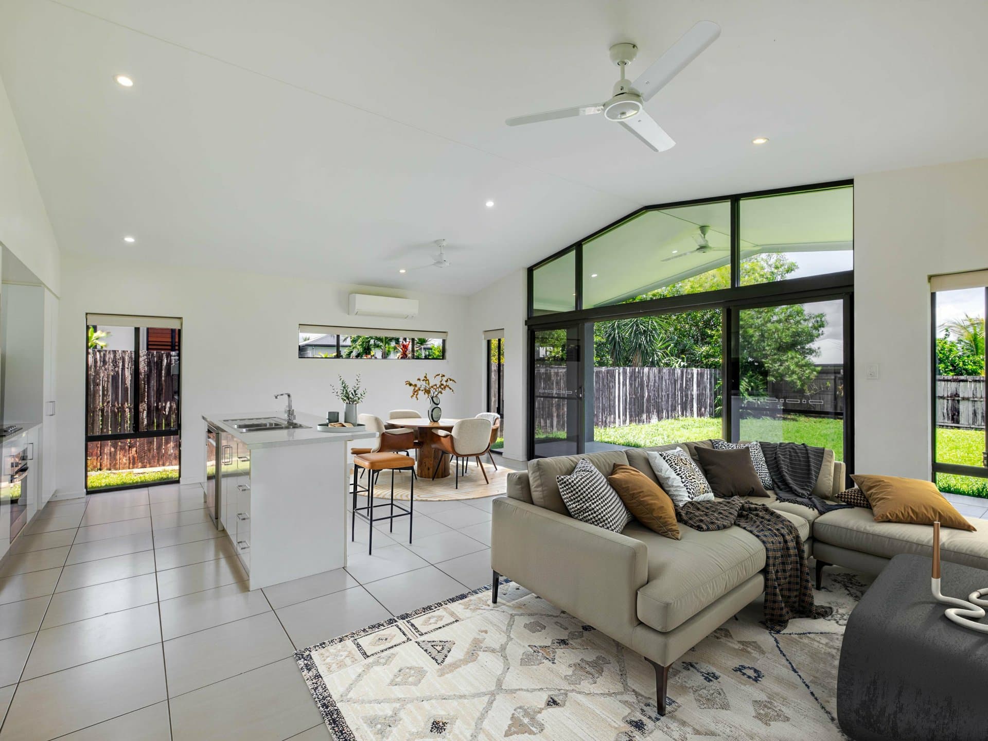 53 Cooya Beach Road, Cooya Beach, Bonnie Doon - Thumbnail 3