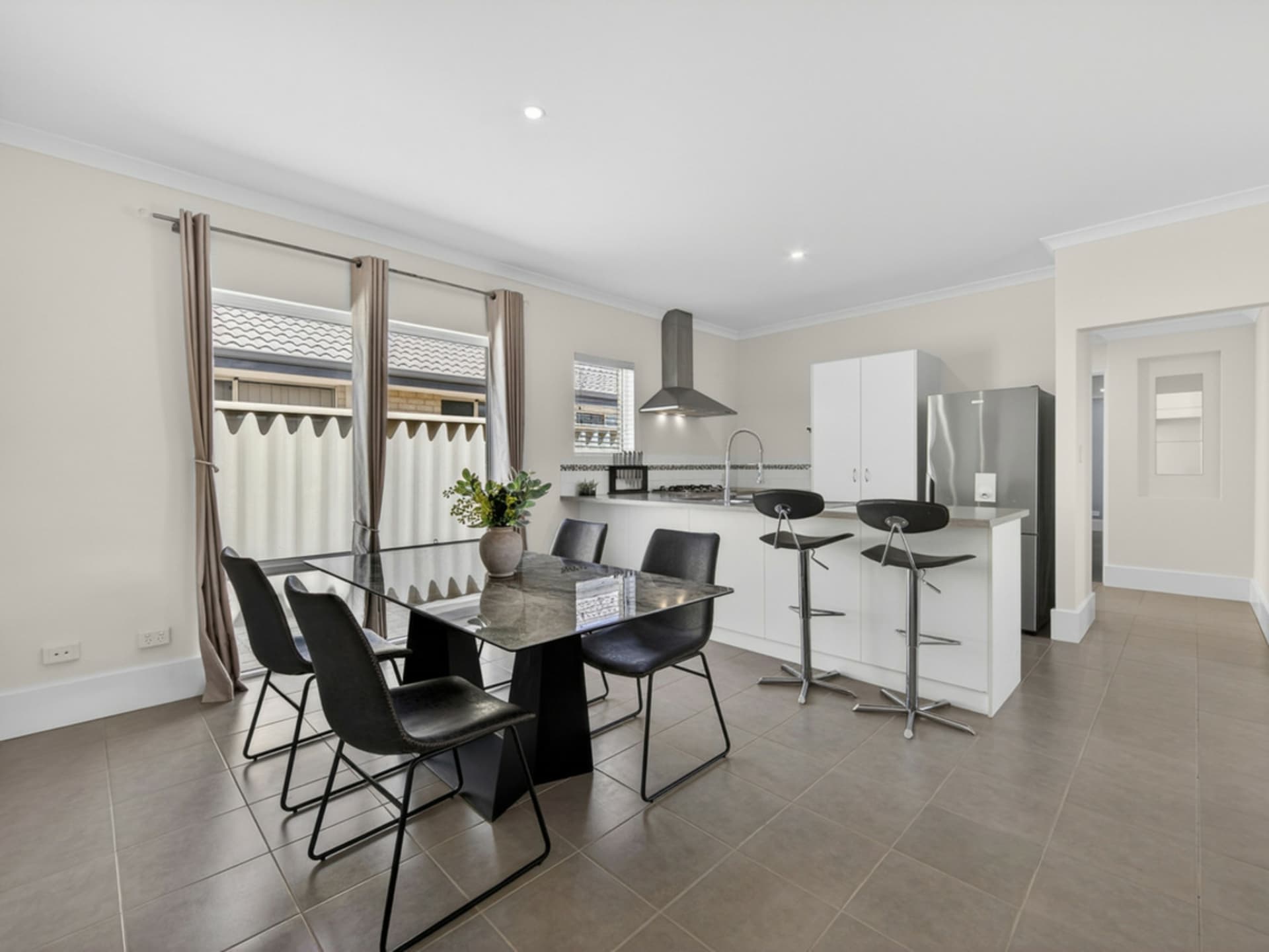 73 Rathkeale Boulevard, Ridgewood, Ridgewood - Thumbnail 7