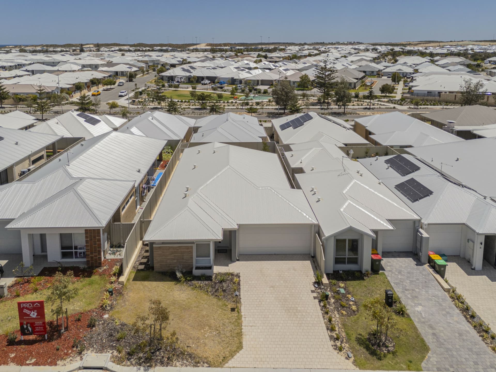 10 Primrose Road, Alkimos, Alkimos - Image 1