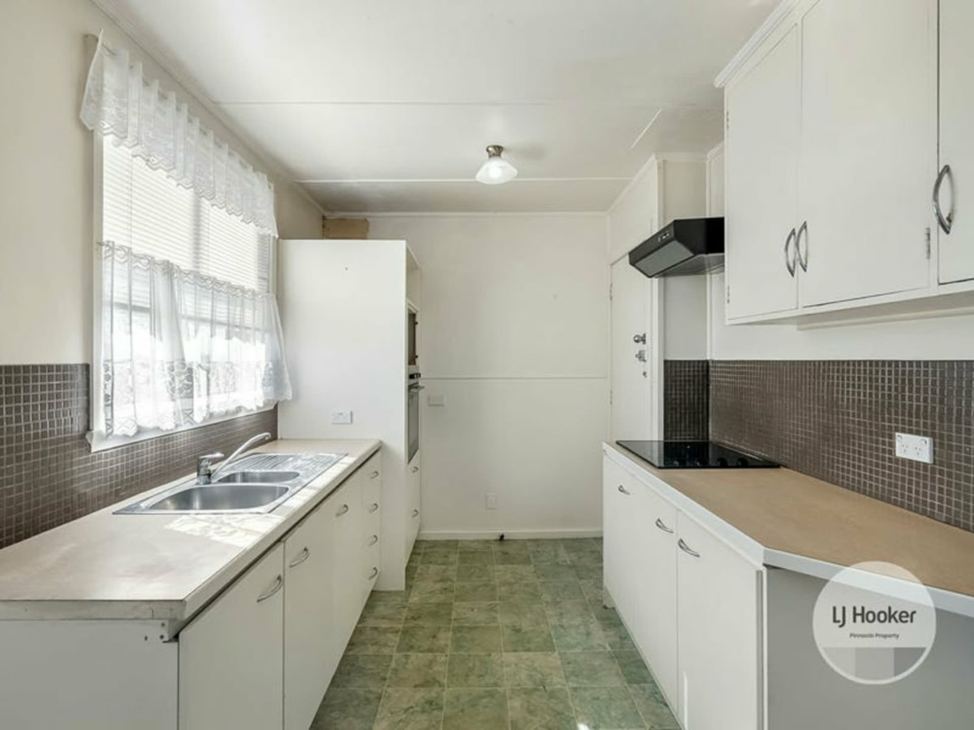 17 Carnegie Street, Claremont, Claremont - Thumbnail 7