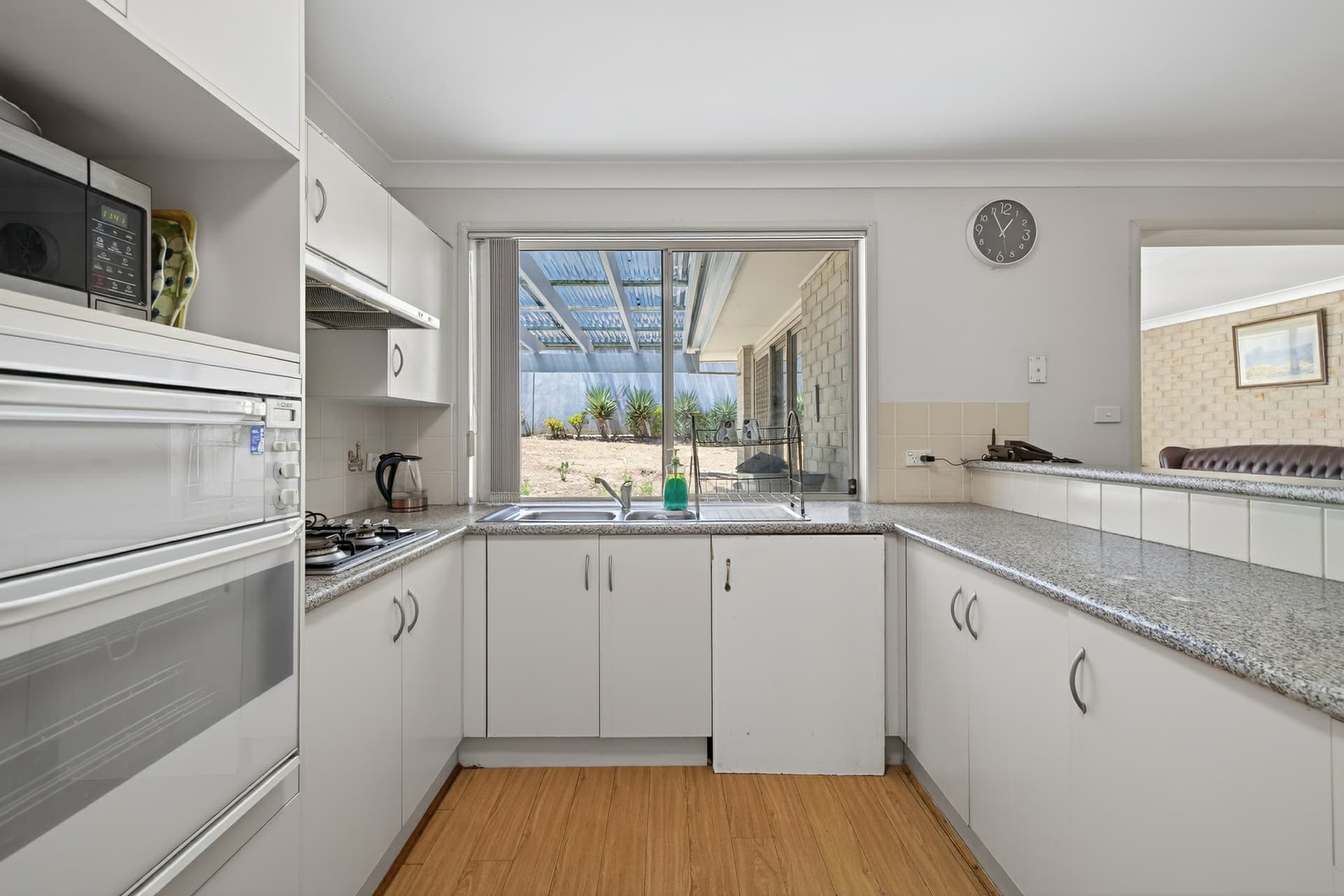 24 Vlatko Drive, West Hoxton, West Hoxton - Thumbnail 7