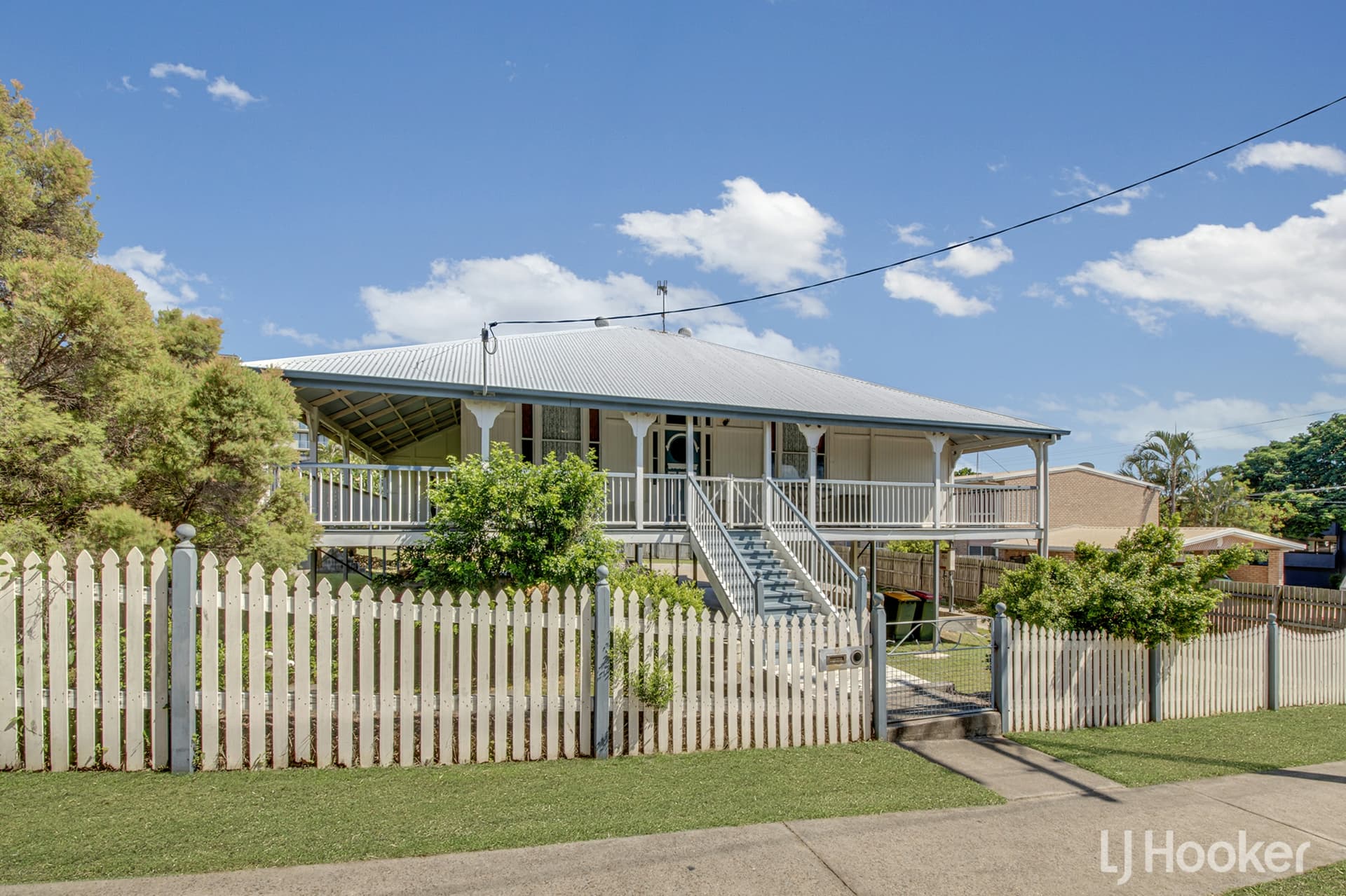 12 Roseberry Street, Gladstone Central, Gladstone Central - Thumbnail 2