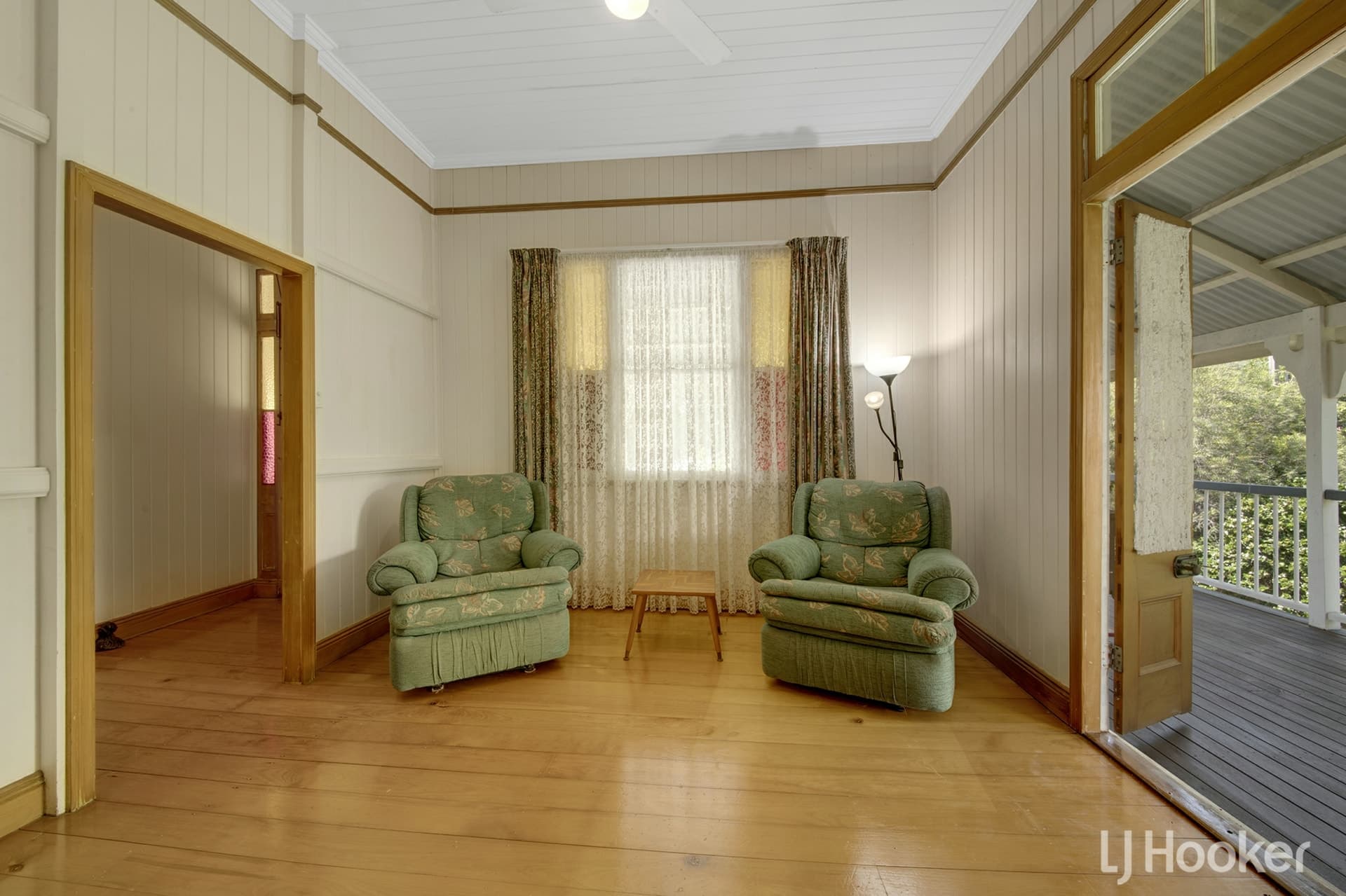 12 Roseberry Street, Gladstone Central, Gladstone Central - Thumbnail 5