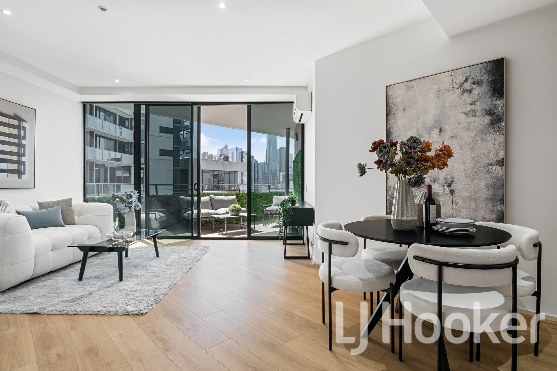 1905/15 Caravel Lane, Docklands, Docklands - Image 1