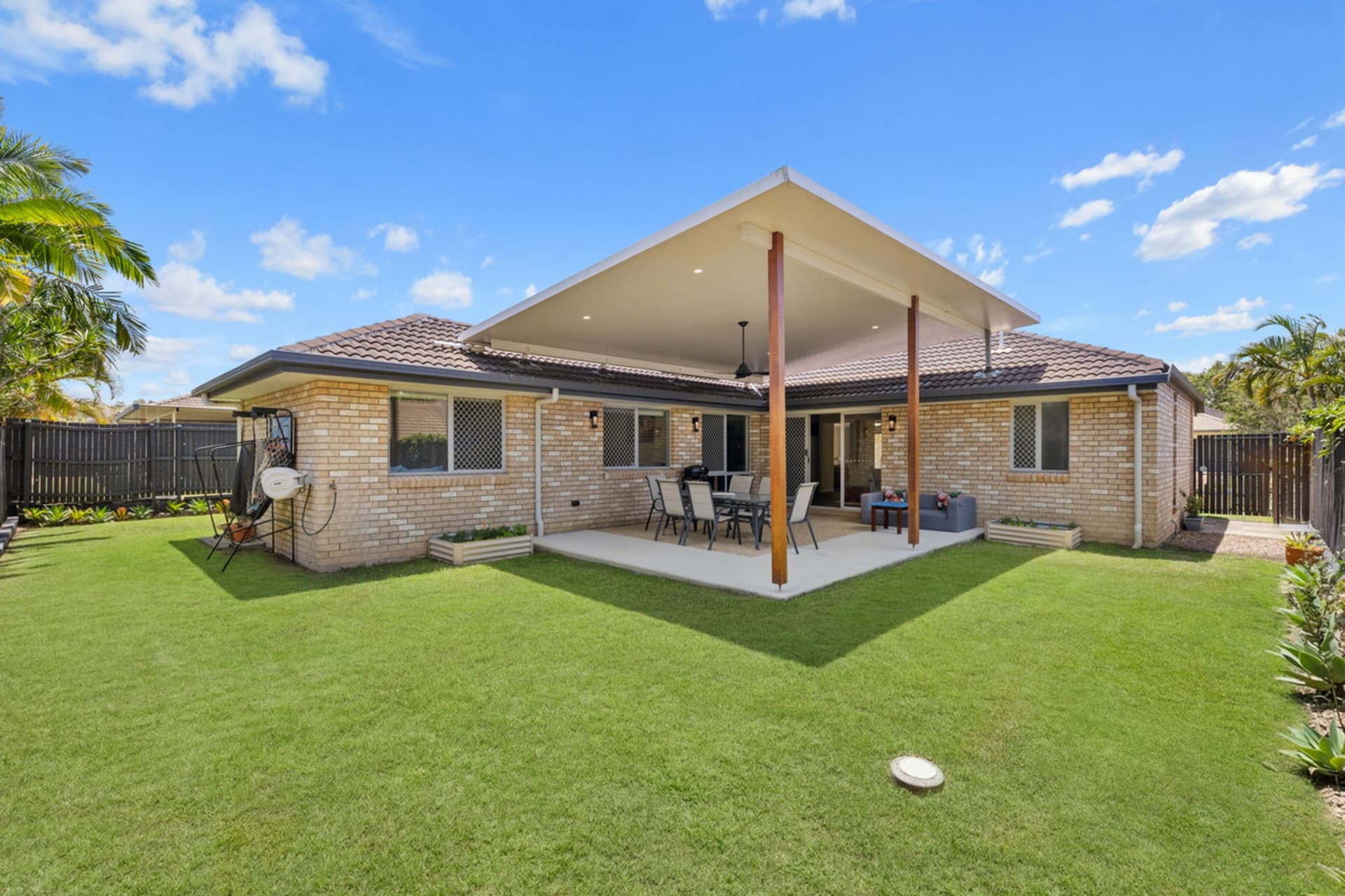 6 Turquoise Street, Redland Bay, Redland Bay - Thumbnail 3