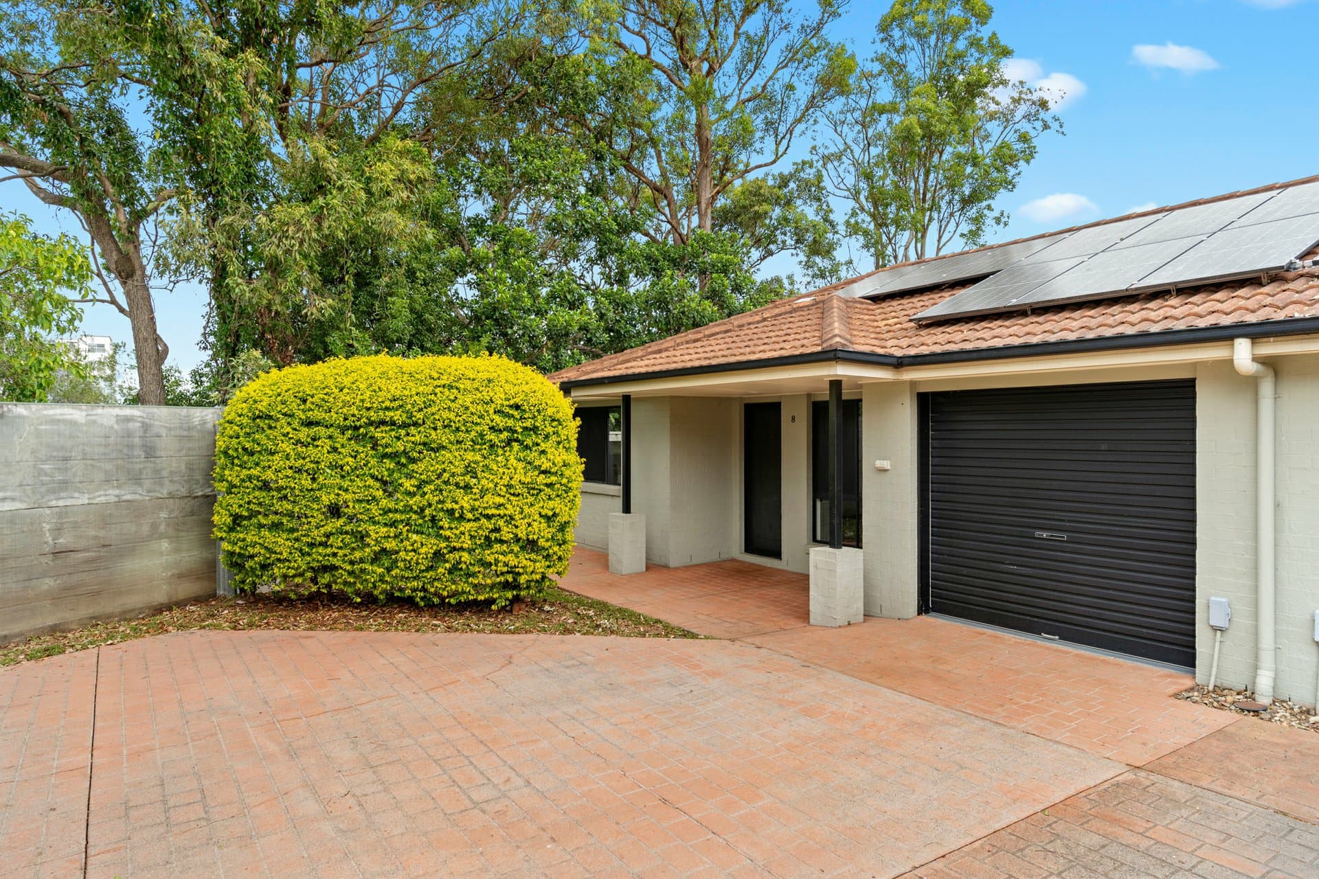 8/25 Buckingham Place, Eight Mile Plains, Eight Mile Plains - Image 1