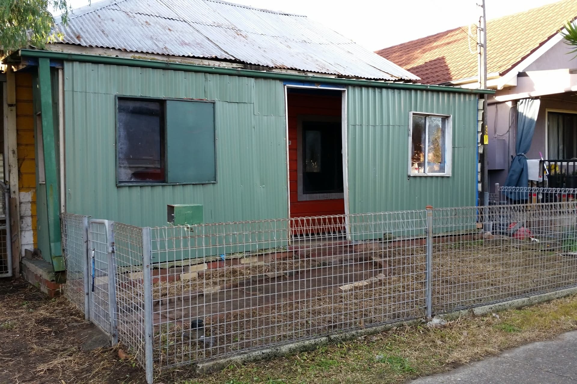 19 A'Beckett Street, Granville, Granville - Thumbnail 2