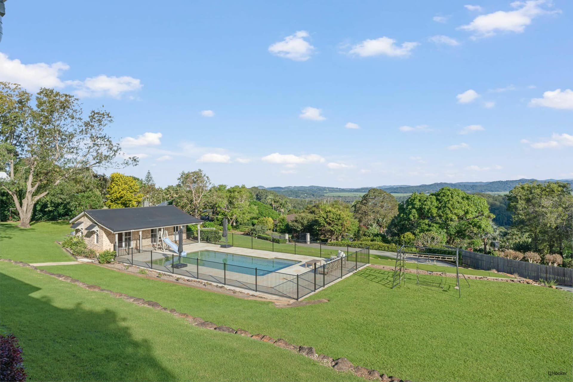 12 Valleyview Place, Terranora, Terranora - Thumbnail 6