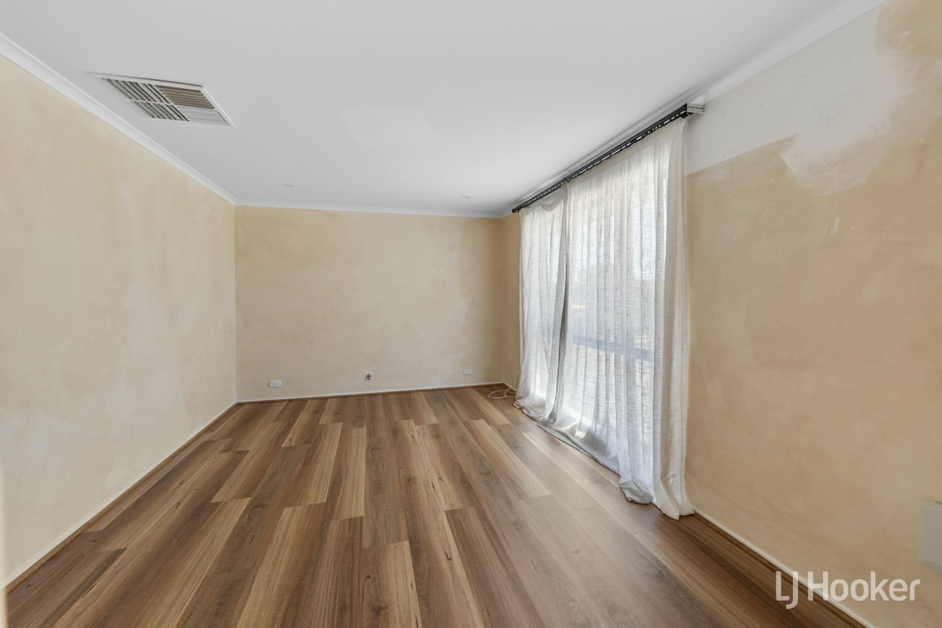 44 Browne Circuit, Craigmore, Craigmore - Thumbnail 6