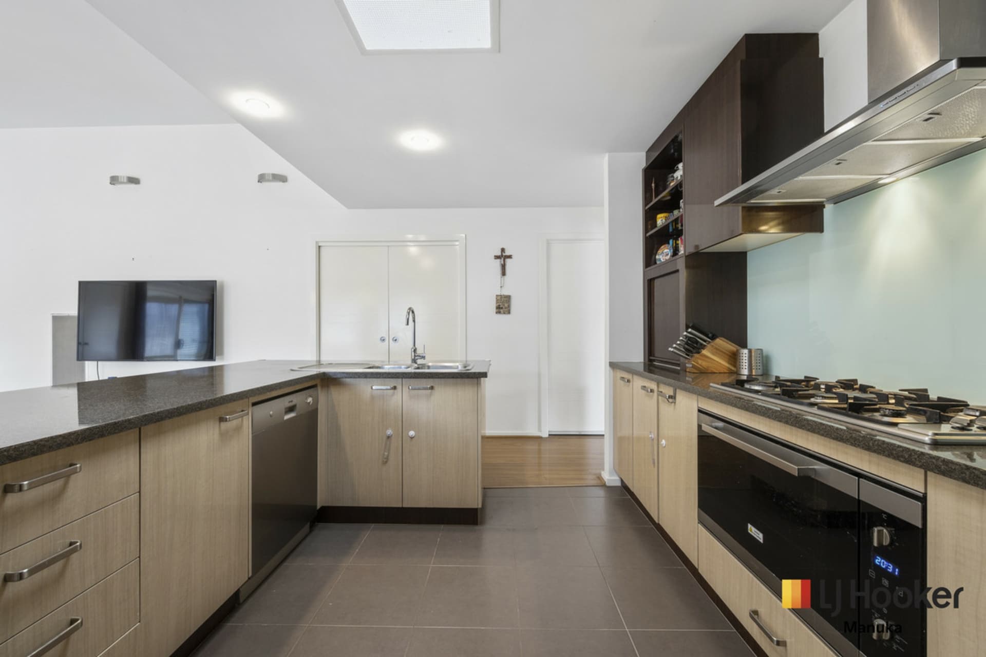 18 Horneville Street, Forde, Forde - Thumbnail 4