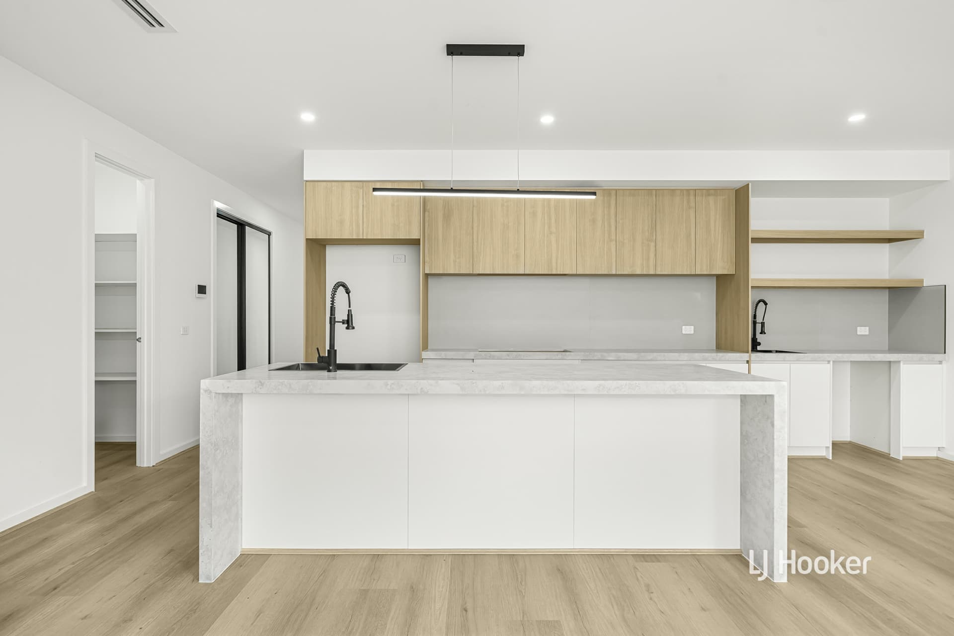 63 Basten Avenue, Deanside, Deanside - Thumbnail 4
