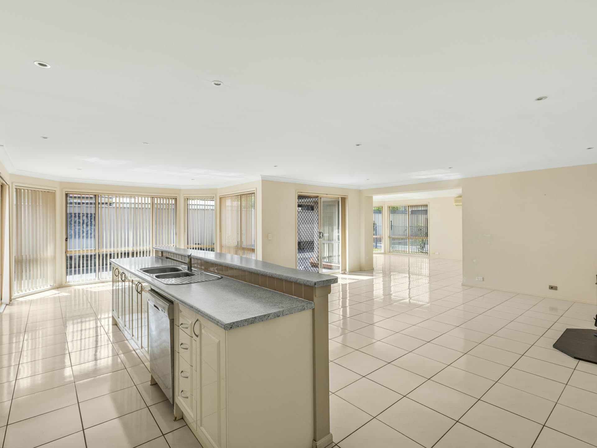 75 Congewai Street, Aberdare, Aberdare - Thumbnail 3