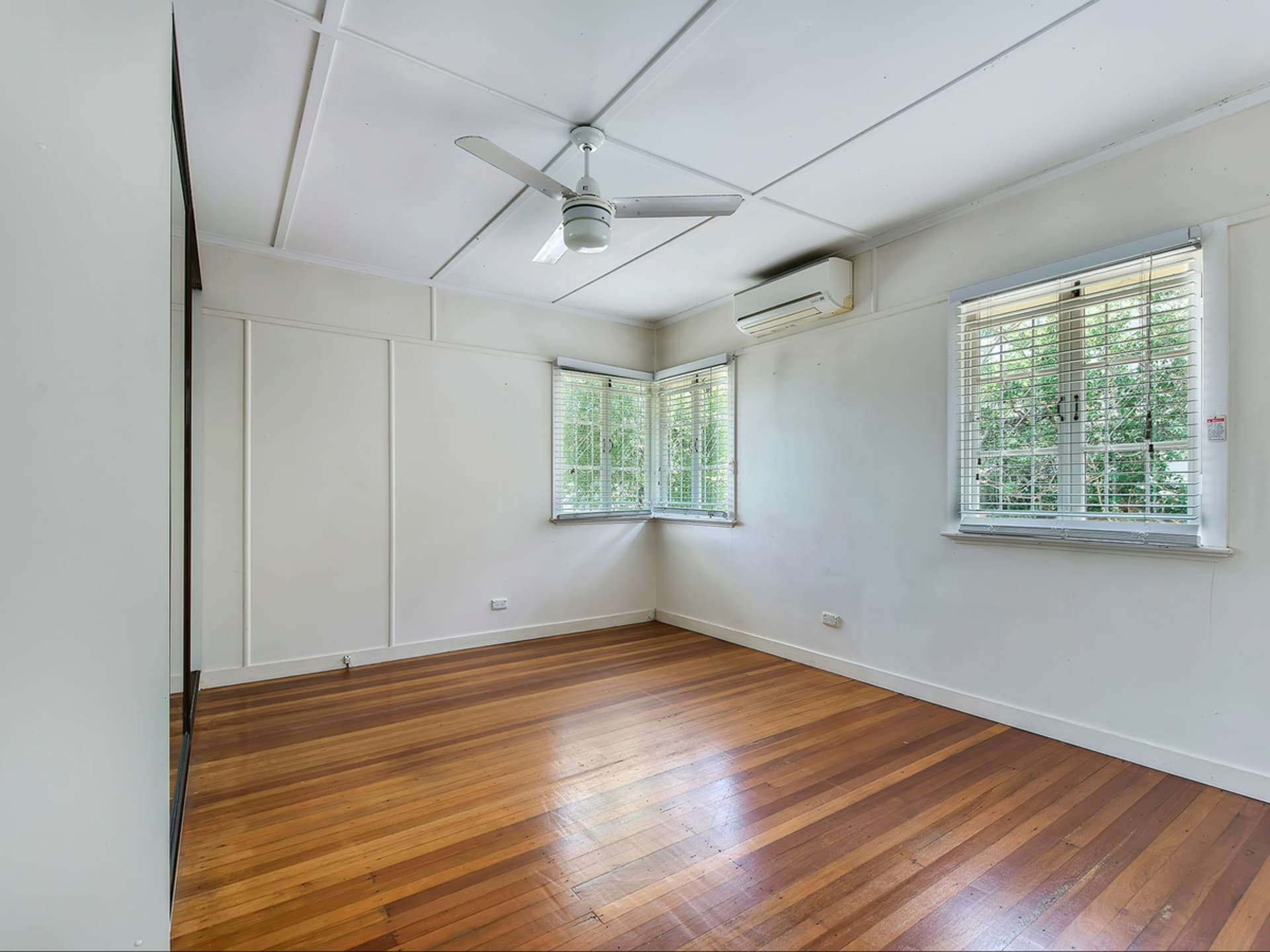 5 Thuruna Street, Stafford, Stafford - Thumbnail 7