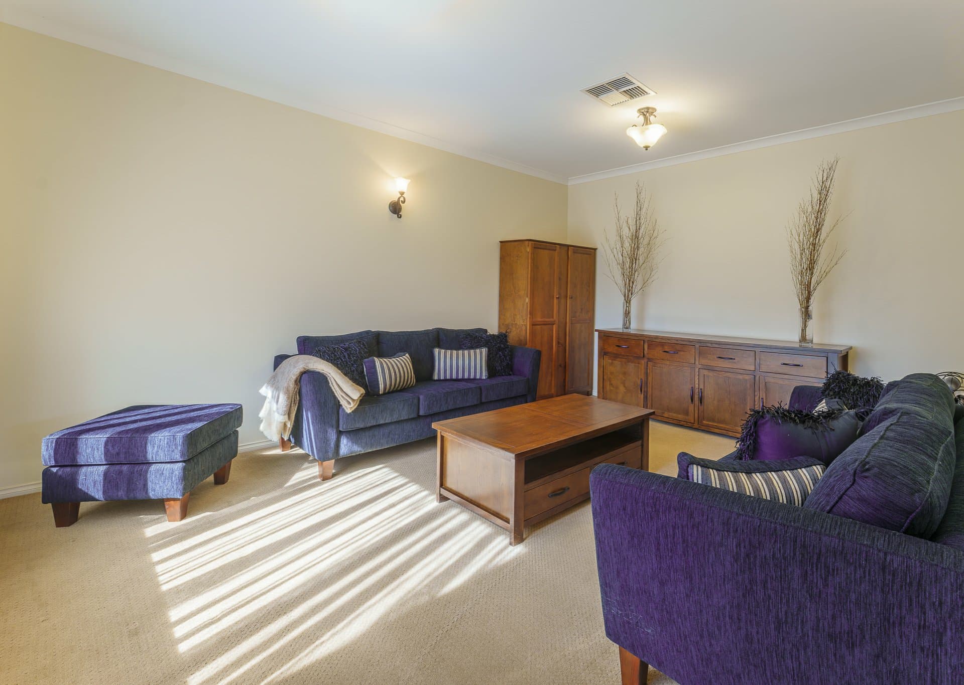 11A Esther Crescent, Mooroolbark, Mooroolbark - Thumbnail 3
