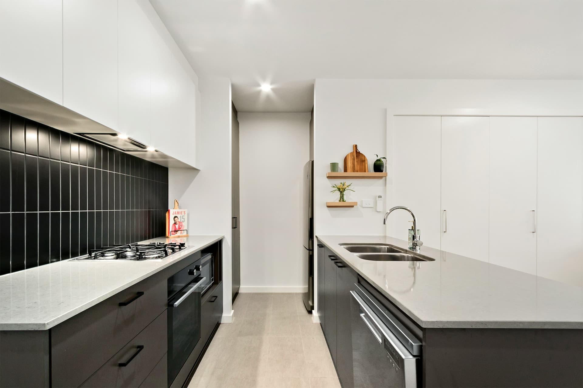 79/60 Kingsland Parade, Casey, Casey - Image 1