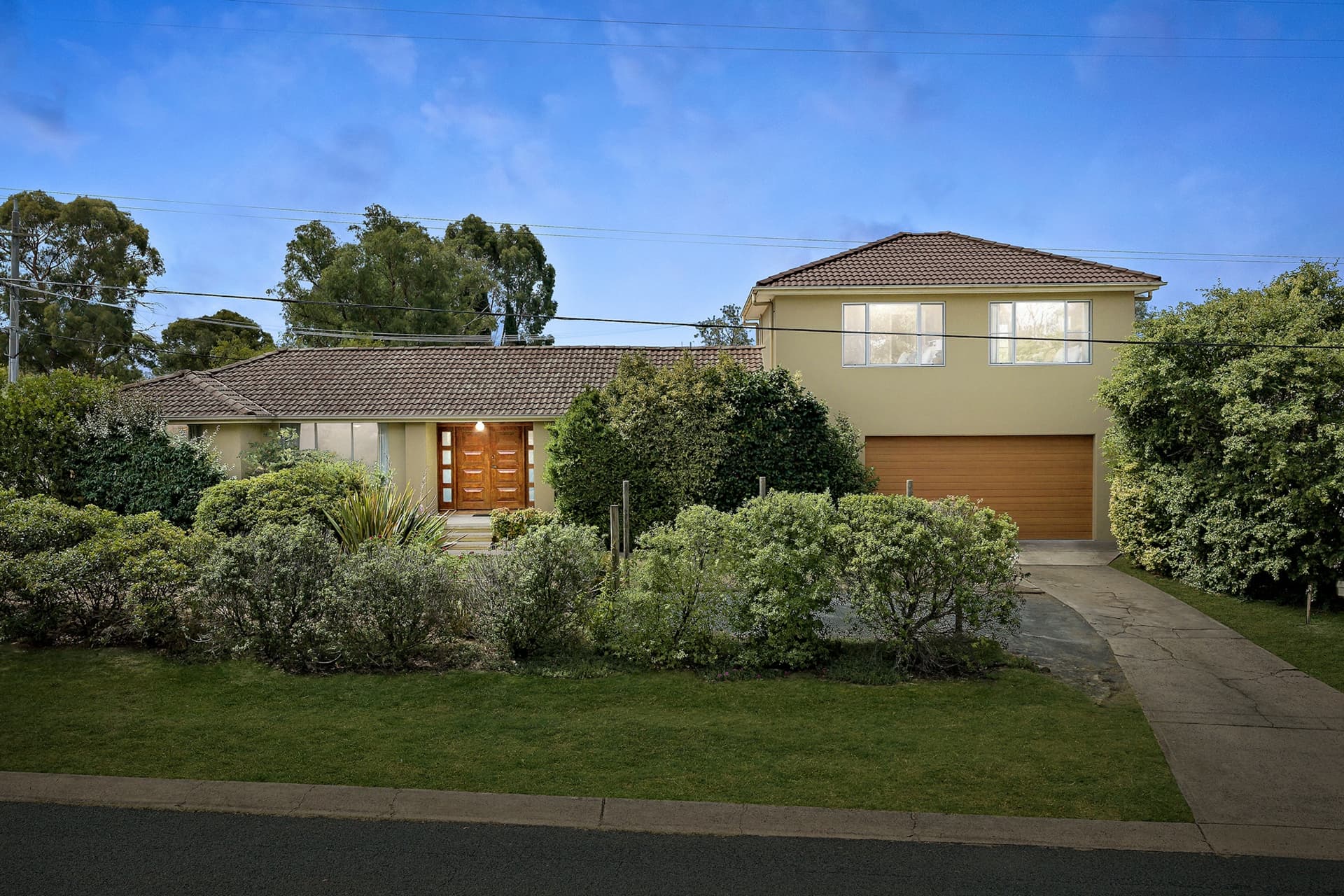 326 Southern Cross Drive, Macgregor, Macgregor - Image 1