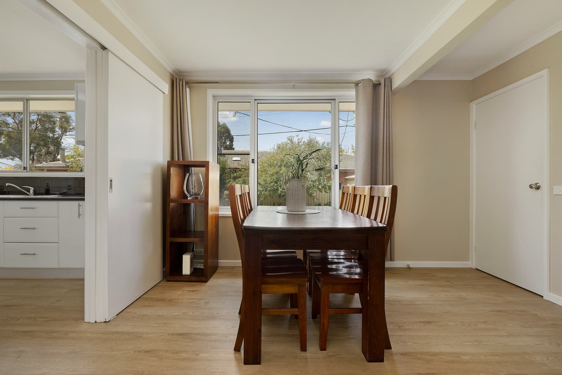 326 Southern Cross Drive, Macgregor, Macgregor - Thumbnail 6