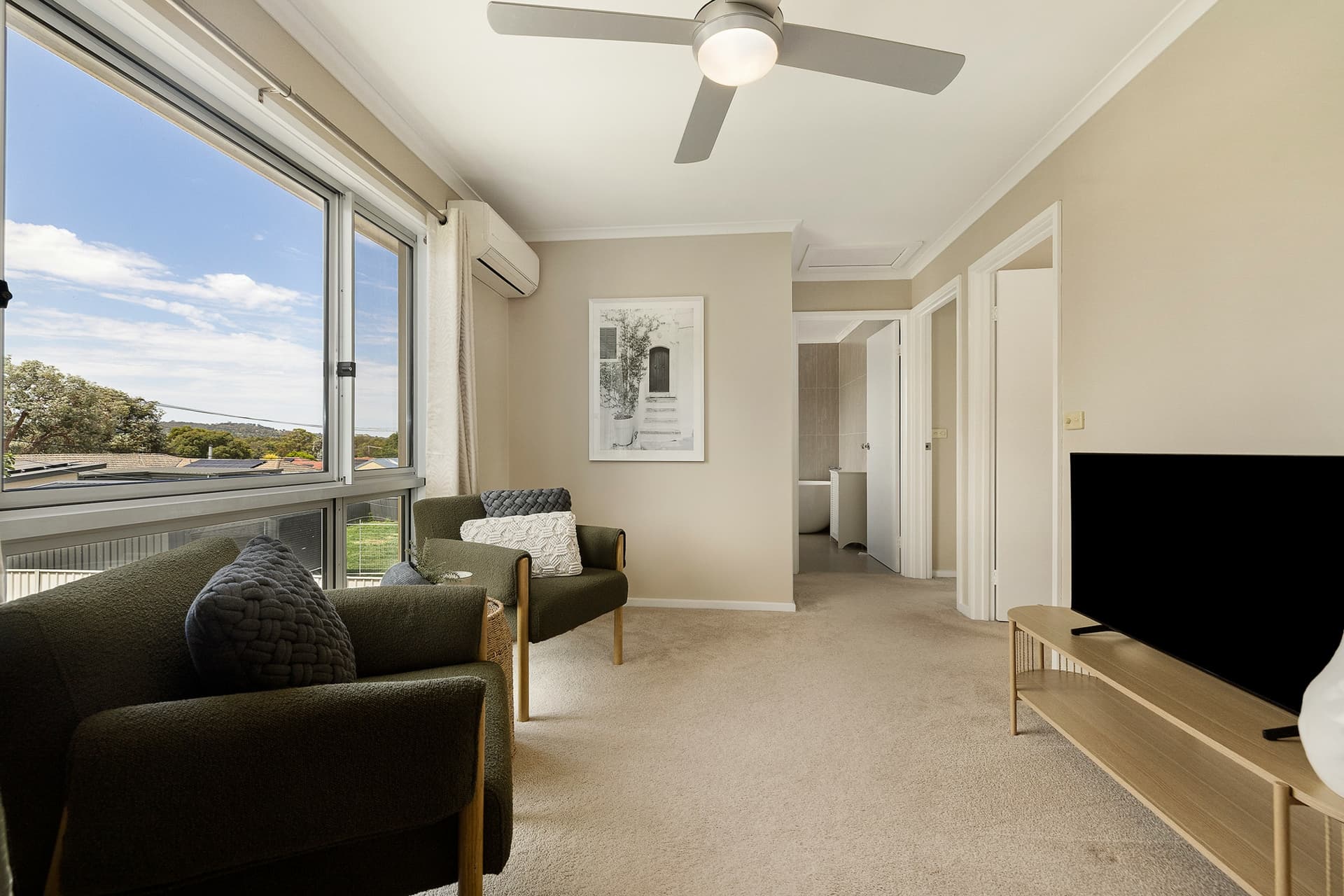 326 Southern Cross Drive, Macgregor, Macgregor - Thumbnail 7