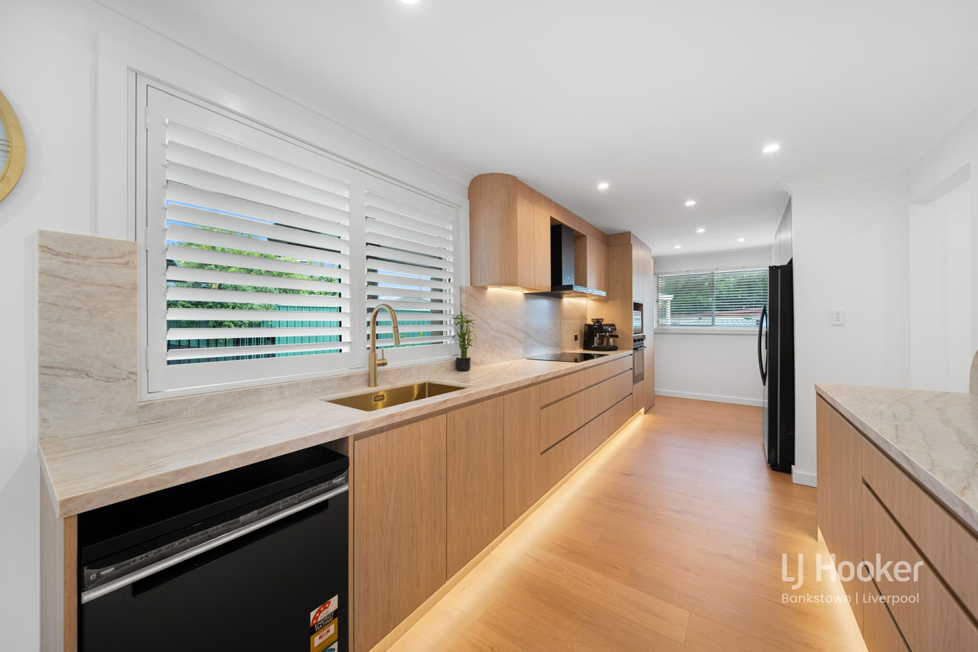 7 Bell Place, Moorebank, Moorebank - Thumbnail 5