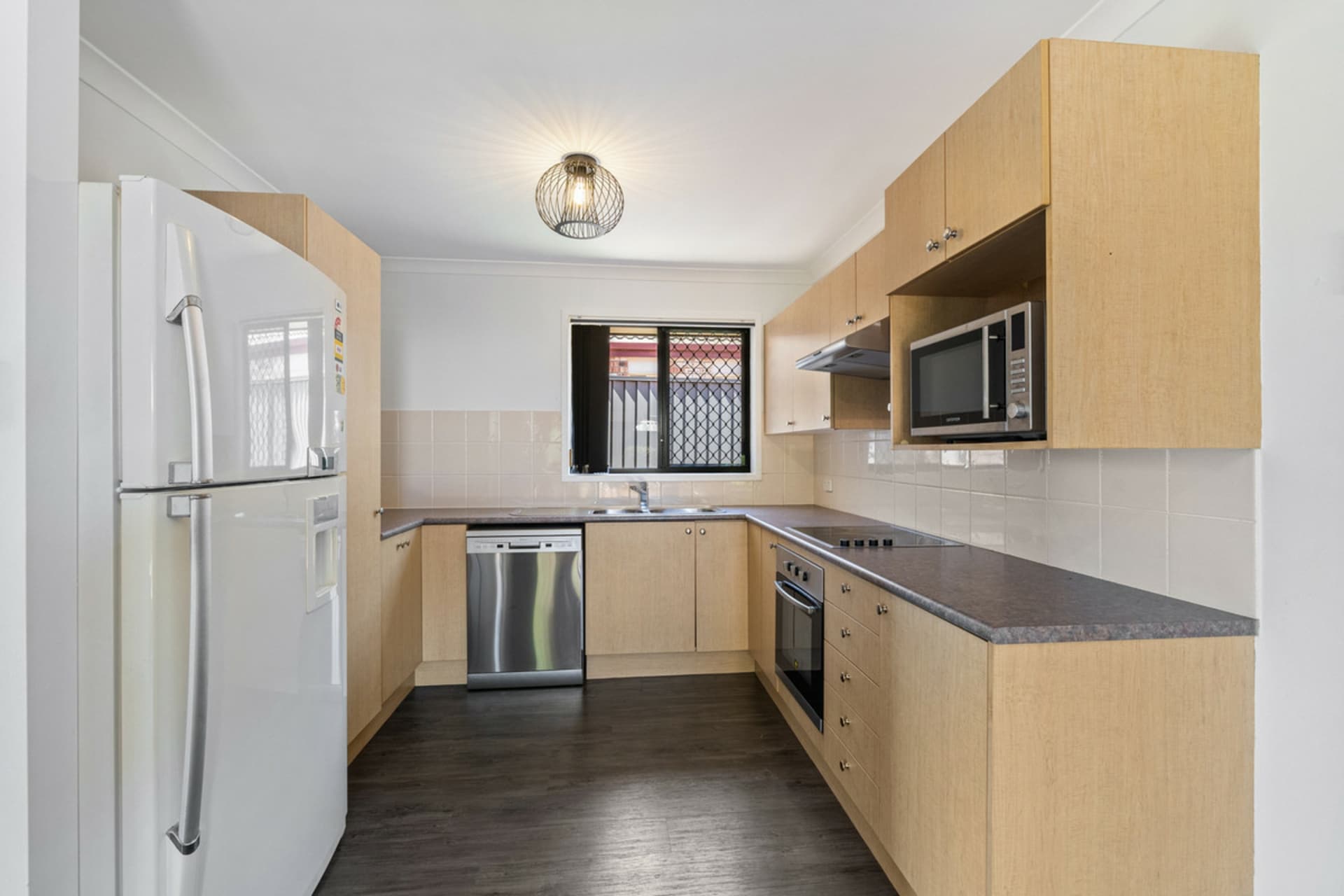 72 Delancey Street, Ormiston, Ormiston - Thumbnail 3