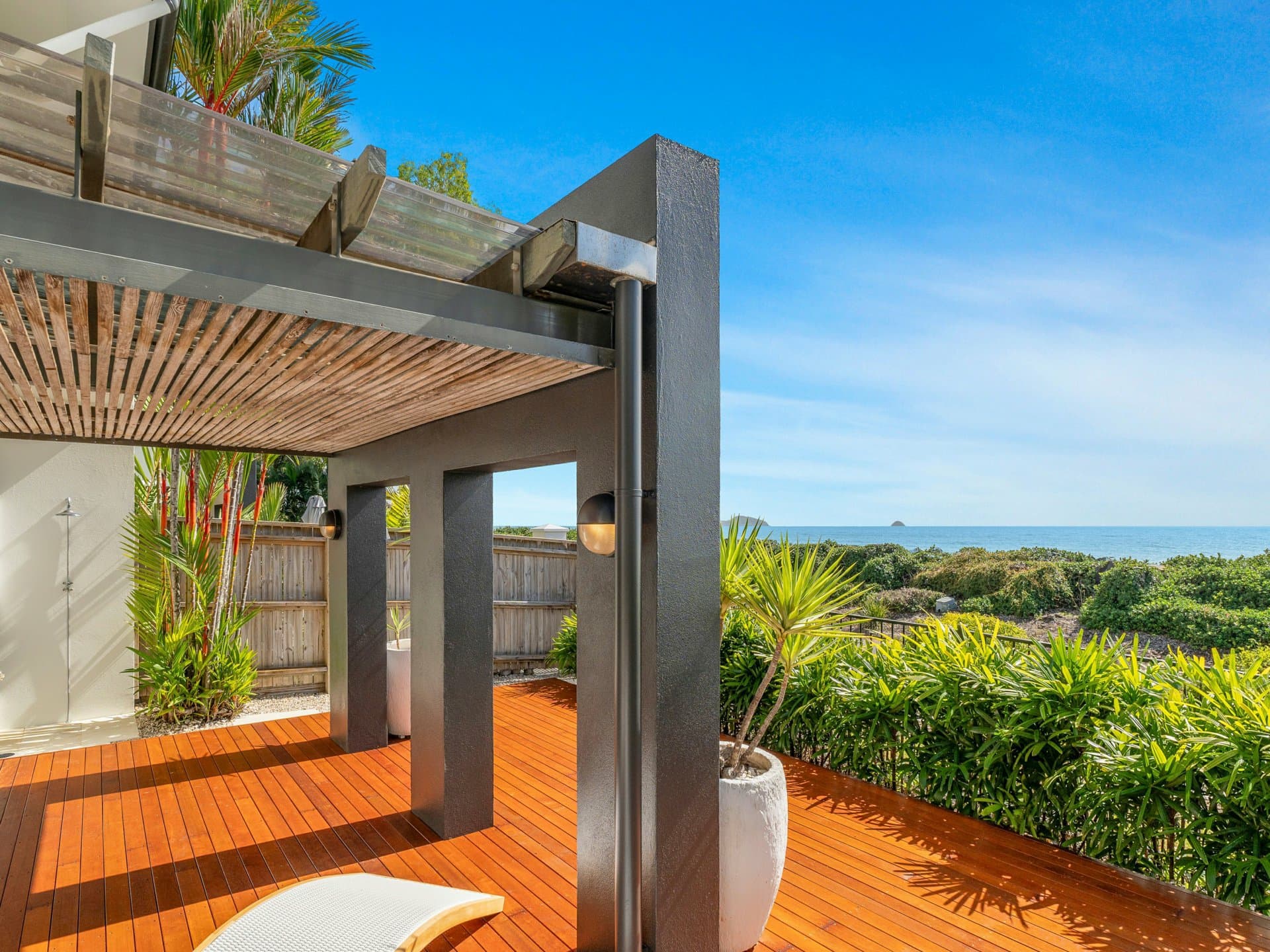 12/5-7 Arlington Esplanade, Clifton Beach, Clifton Beach - Thumbnail 2