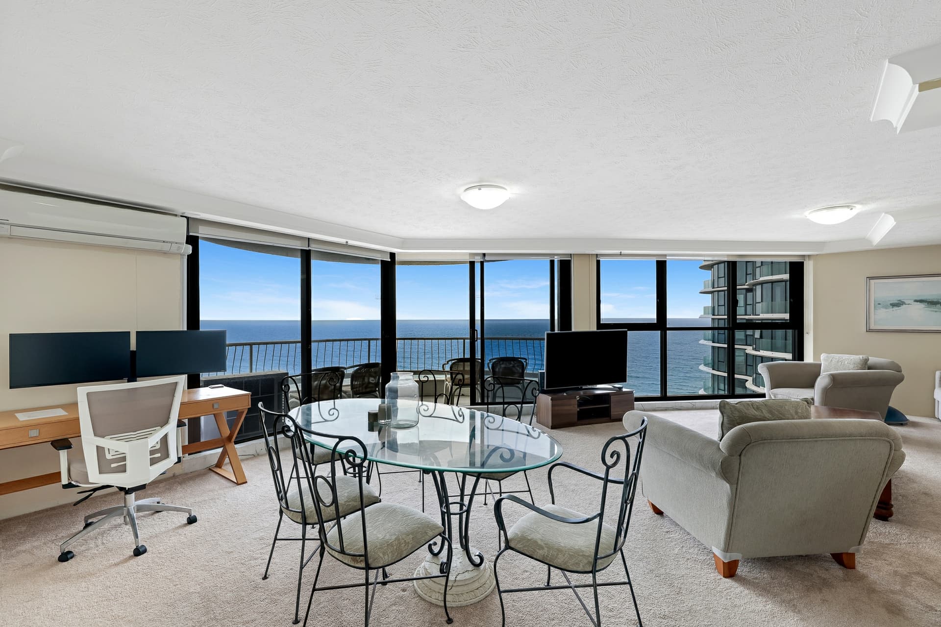 93/4 Thornton Street, Surfers Paradise, Surfers Paradise - Thumbnail 2