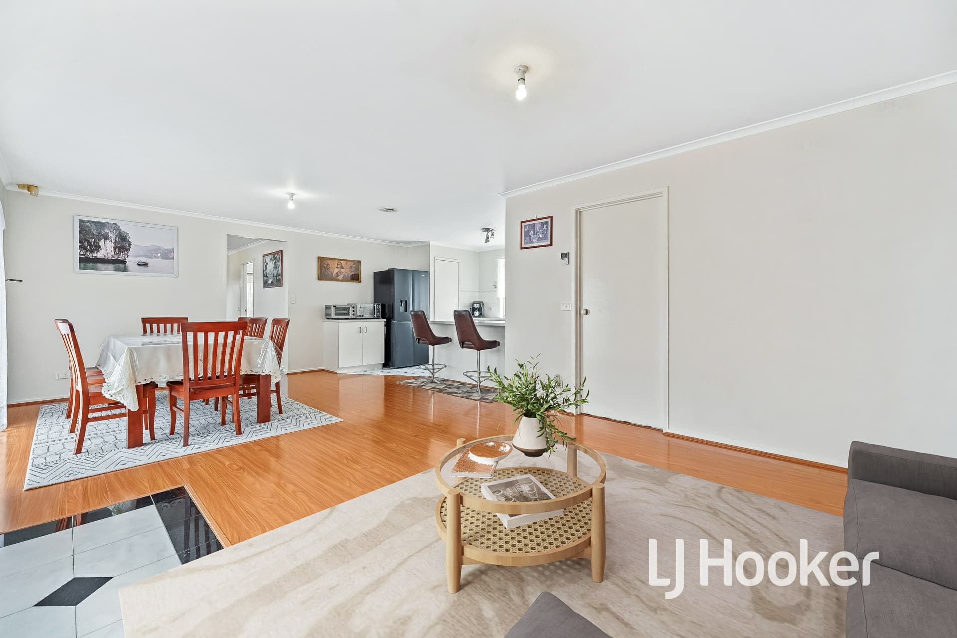 8 Warana Drive, Hampton Park, Hampton Park - Thumbnail 4
