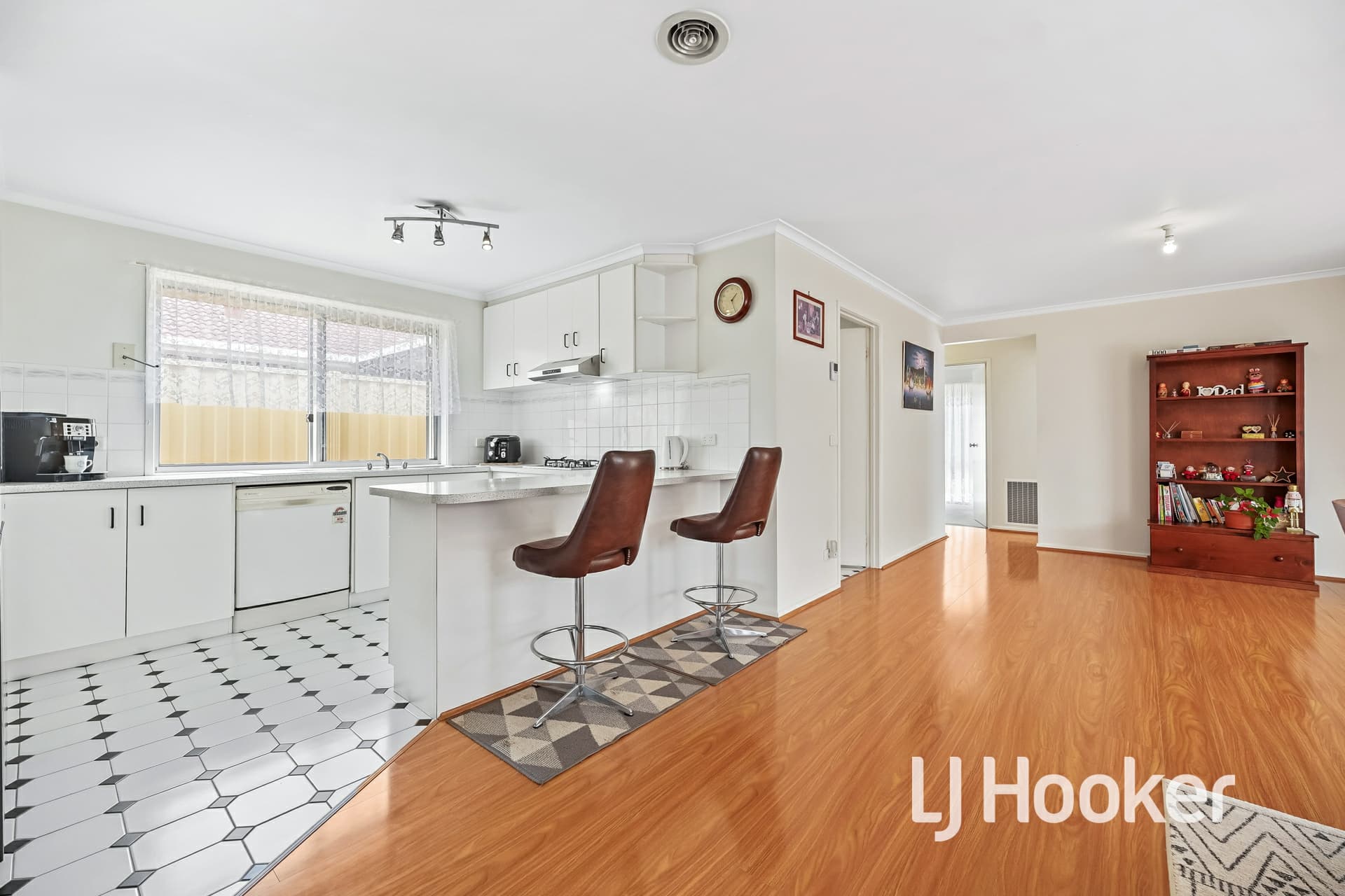 8 Warana Drive, Hampton Park, Hampton Park - Thumbnail 5