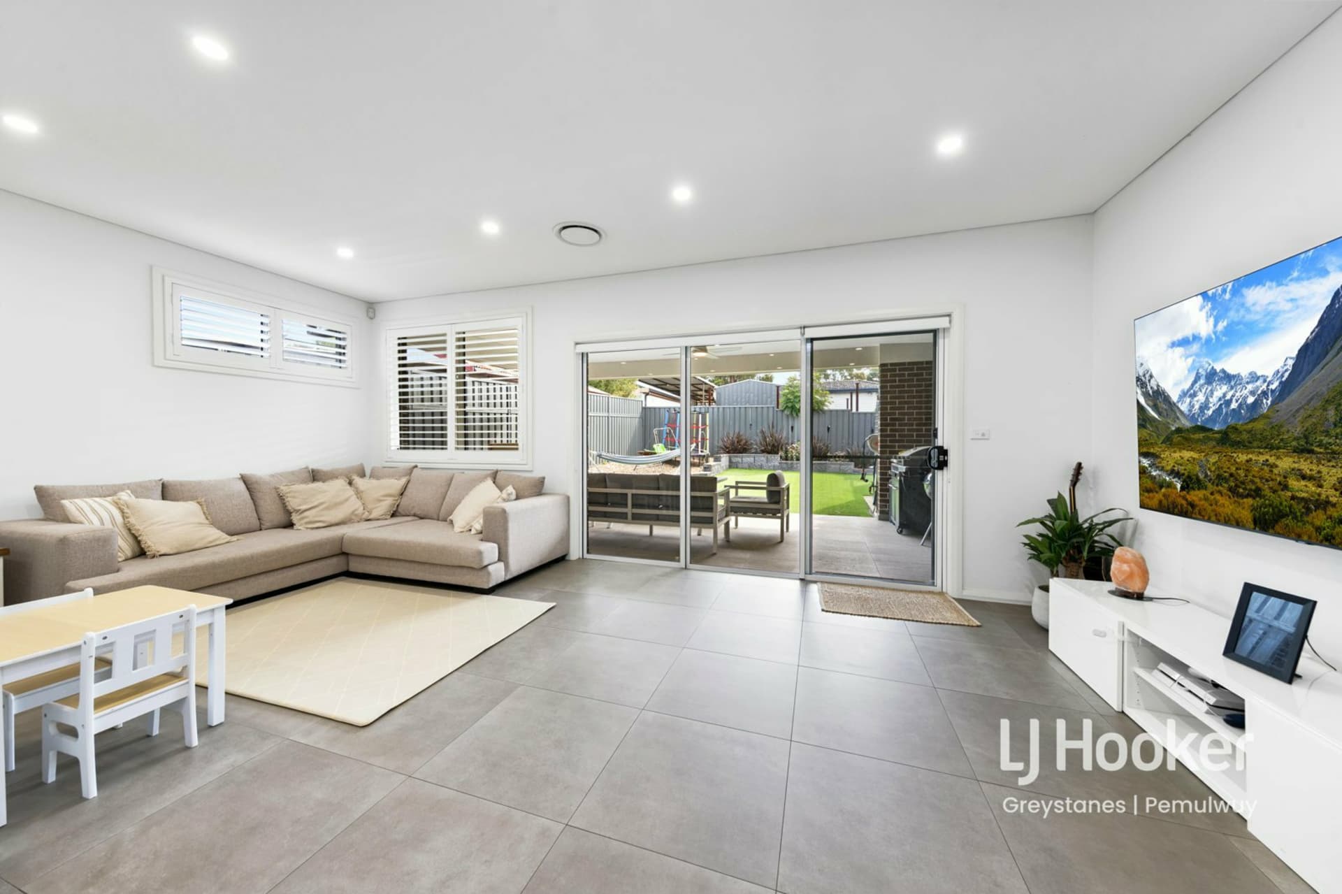 15B Runyon Avenue, Greystanes, Greystanes - Thumbnail 5