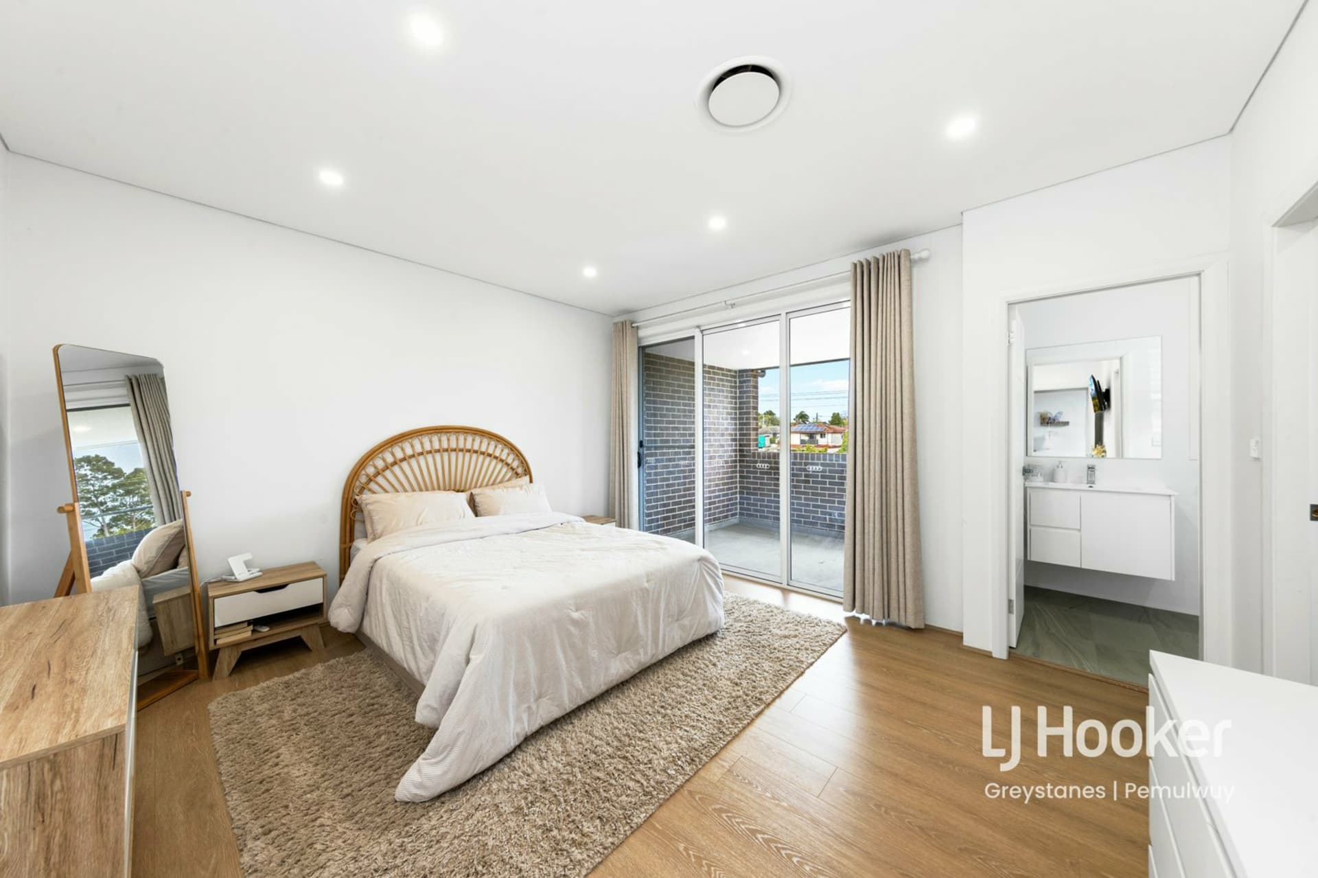 15B Runyon Avenue, Greystanes, Greystanes - Thumbnail 8